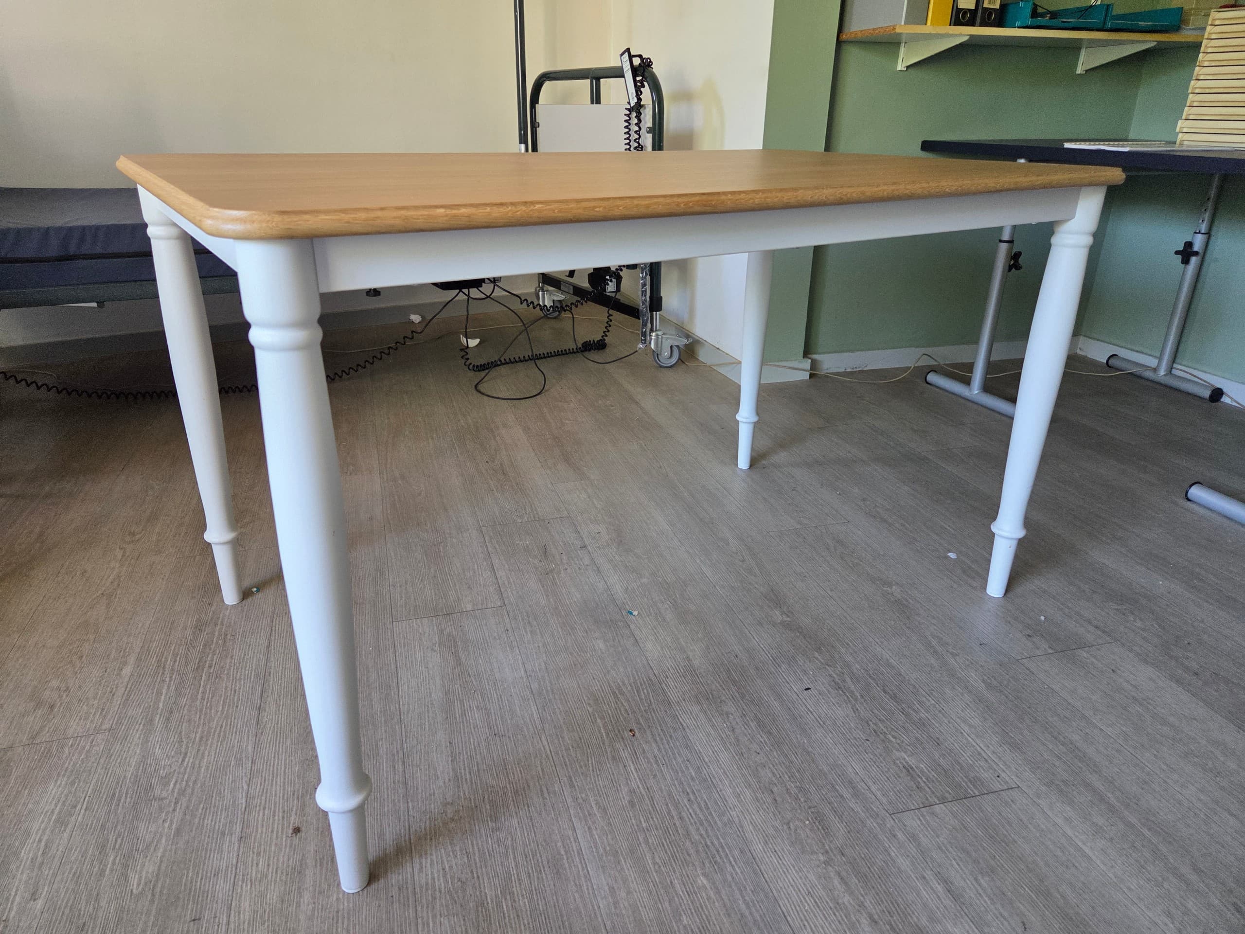 DANDERYD eettafel, wit, 130x80 cm