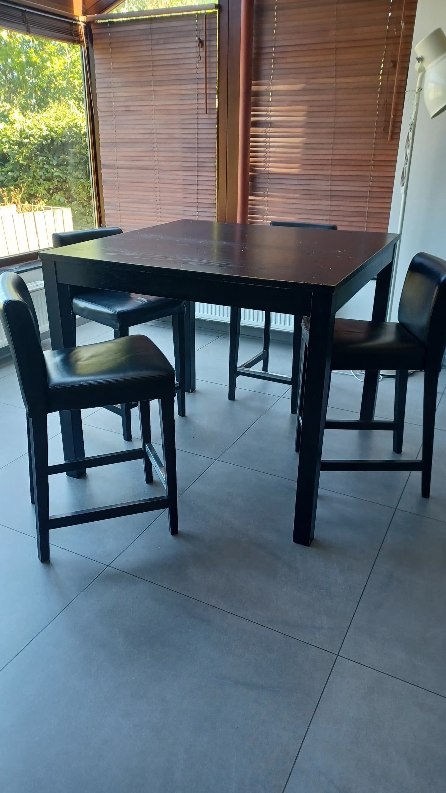 TABLE ET 4 CHAISES chaise de bar, hauteur plateau noir/Glose noir, 62 cm