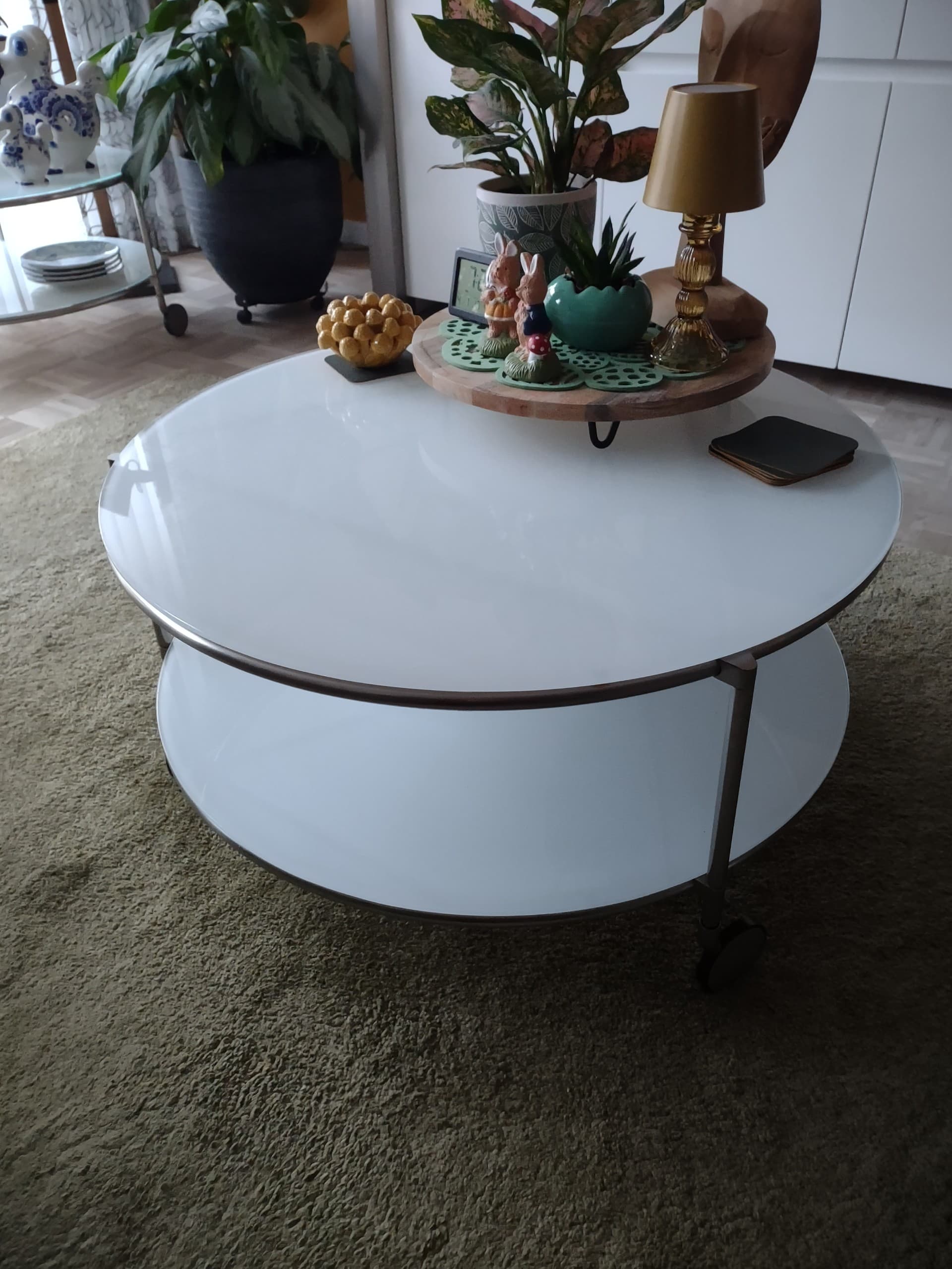 SALONTAFEL