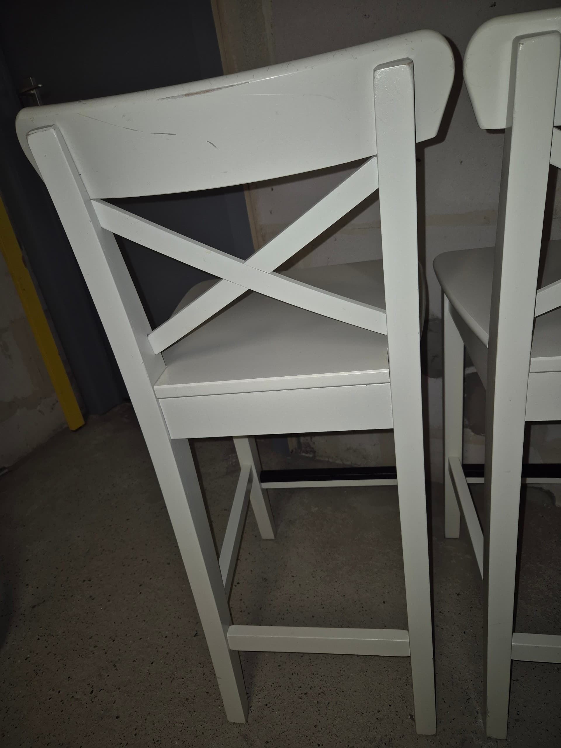 ROSENTORP barkruk met rugleuning, bladhoogte/wit, 63 cm