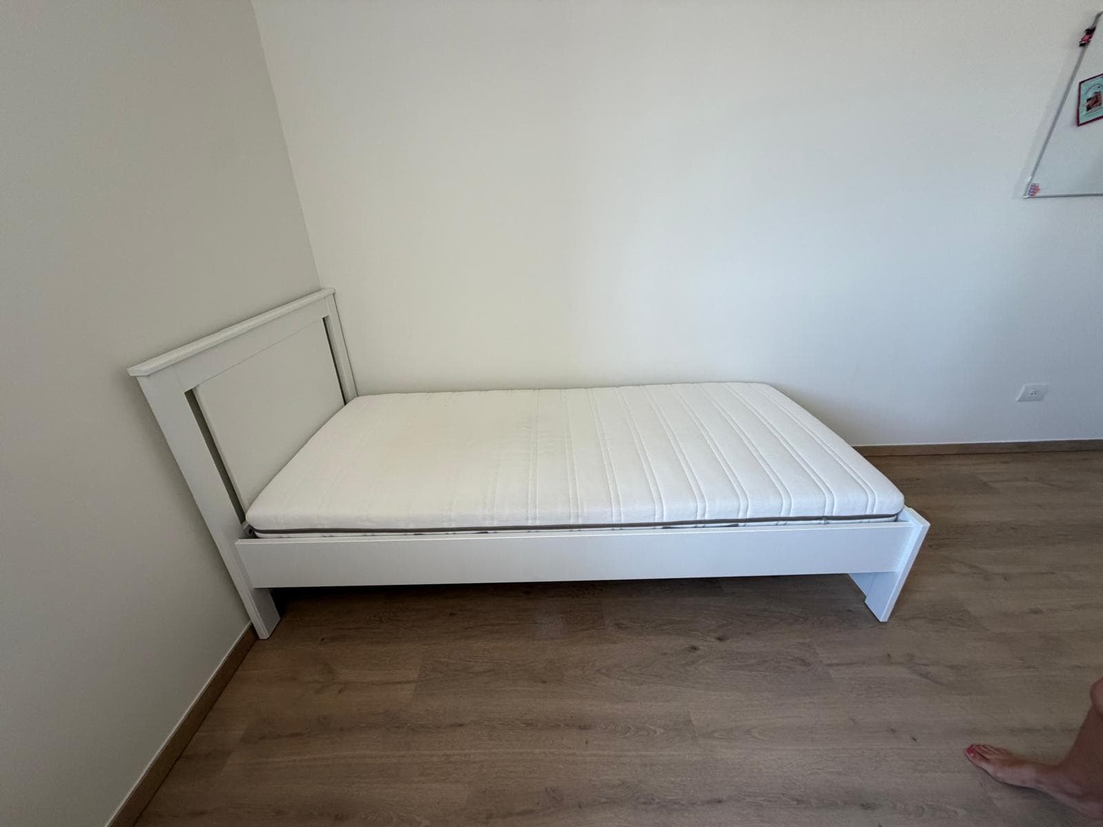 SONGESAND bed frame, white/Lönset, 90x200 cm
