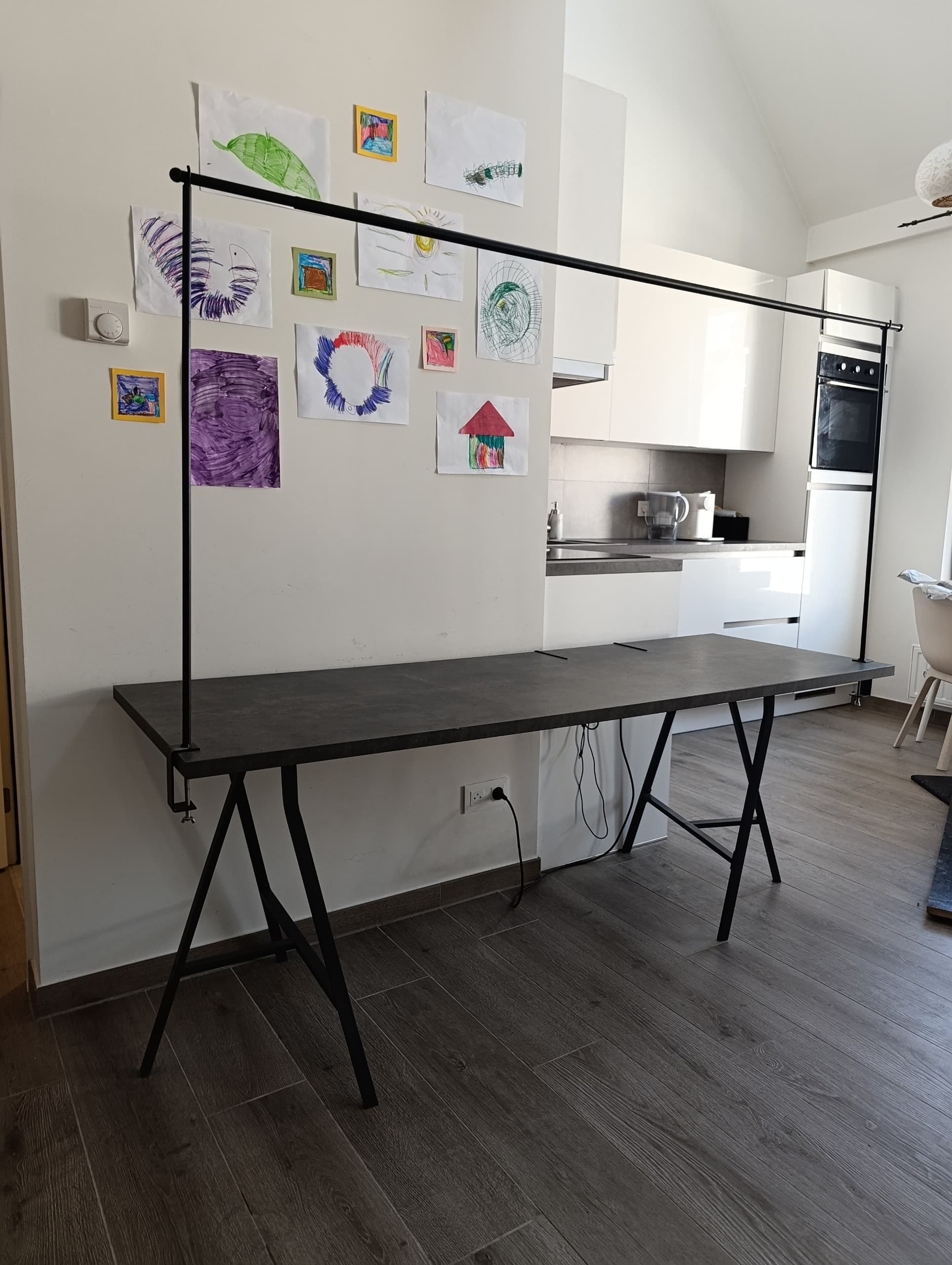 HELGEÖ sierstang voor tafel, zwart verstelbaar/buiten binnen, 115/235x116 cm