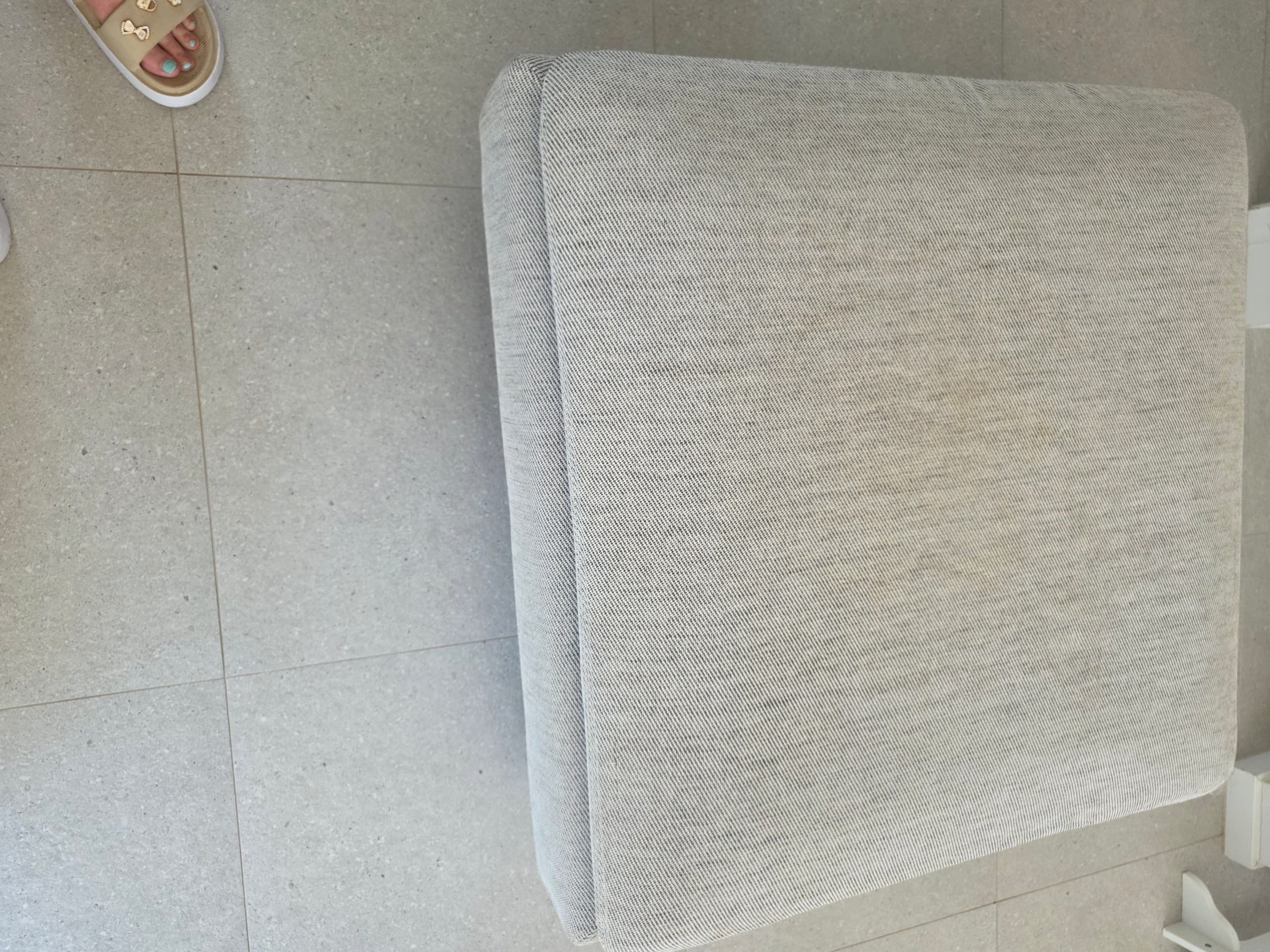 SÖDERHAMN footstool, Fridtuna light beige