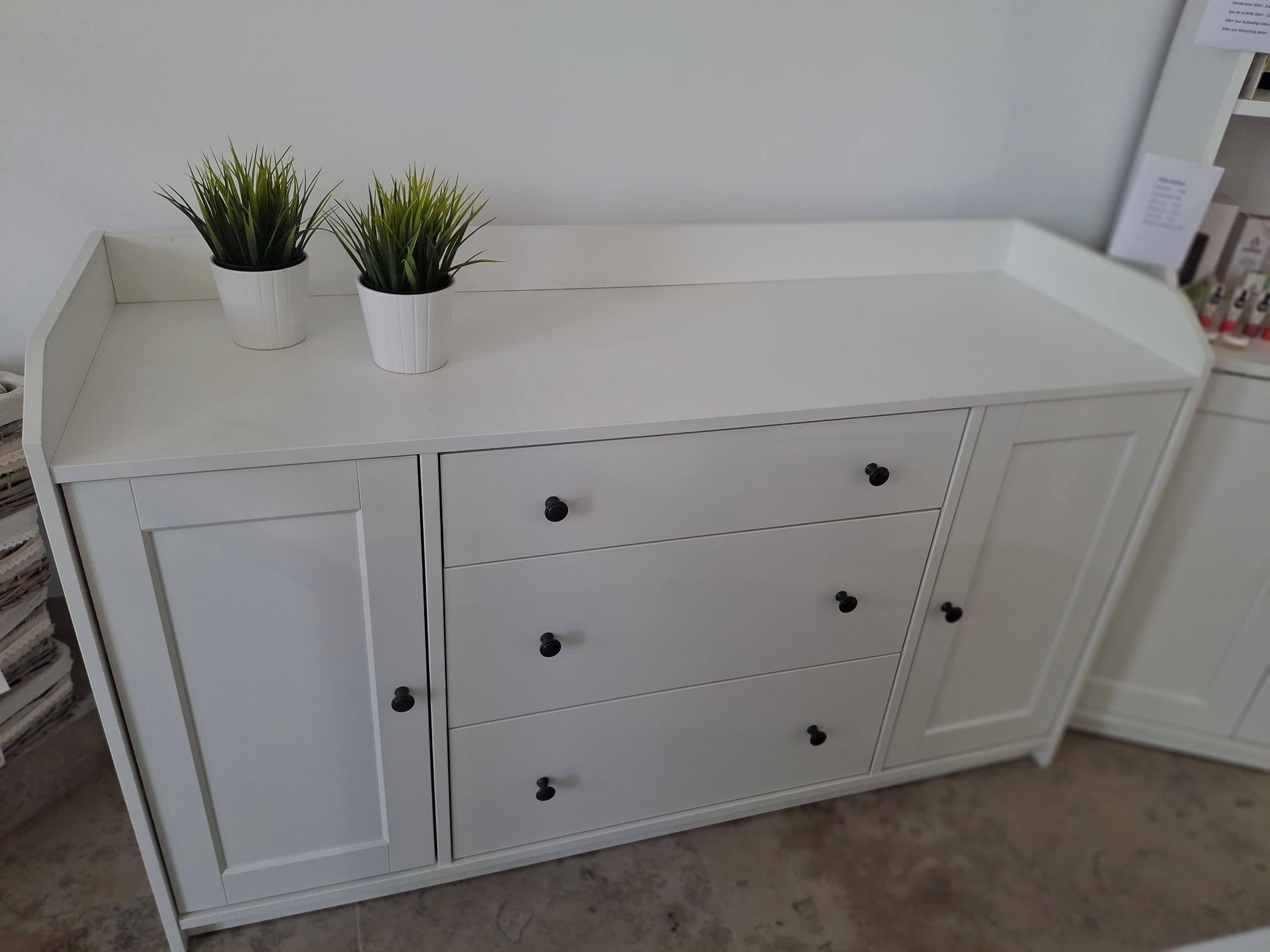 DRESSOIR