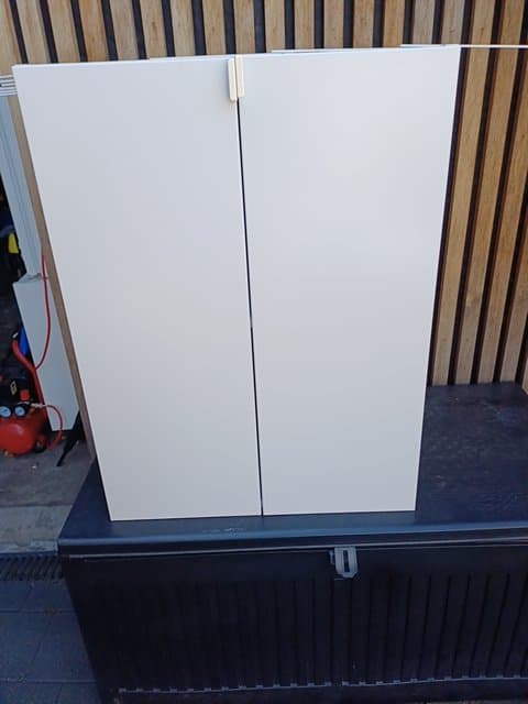 METOD élément mural tablettes/2portes, blanc/Vallstena blanc, 80x60 cm