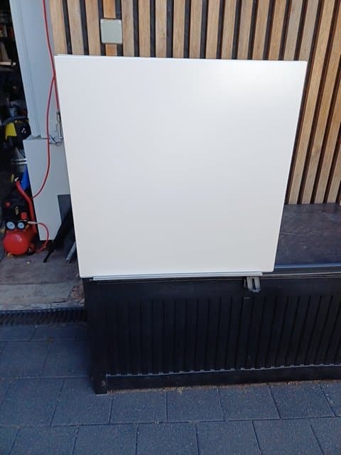 METOD élément mural horizontal+2 portes, blanc/Ringhult blanc, 80x80 cm