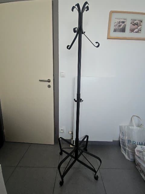 PORTE MANTEAU HEMNES