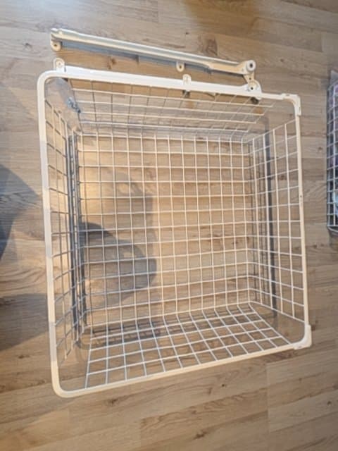 HJÄLPA draadmand met uittrekrail, wit, 60x55 cm