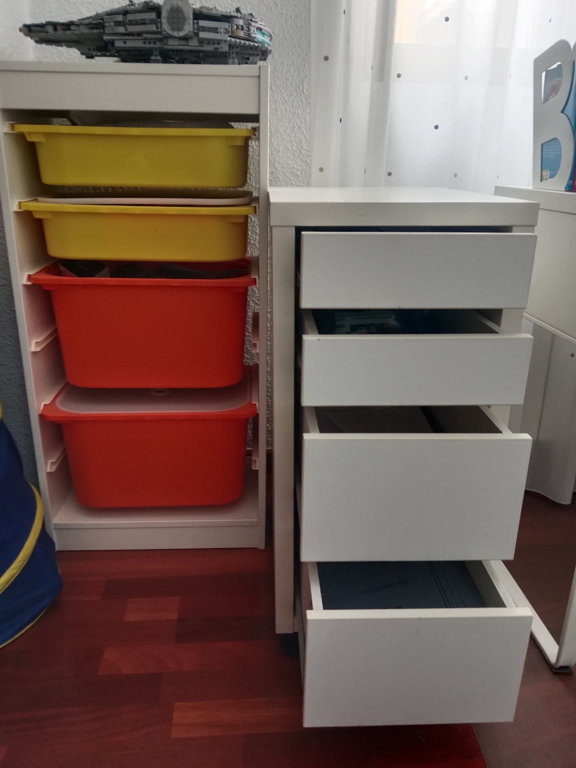 TROFAST combinación de almacenaxe con caixa, branco/multicolor, 46x30x94 cm