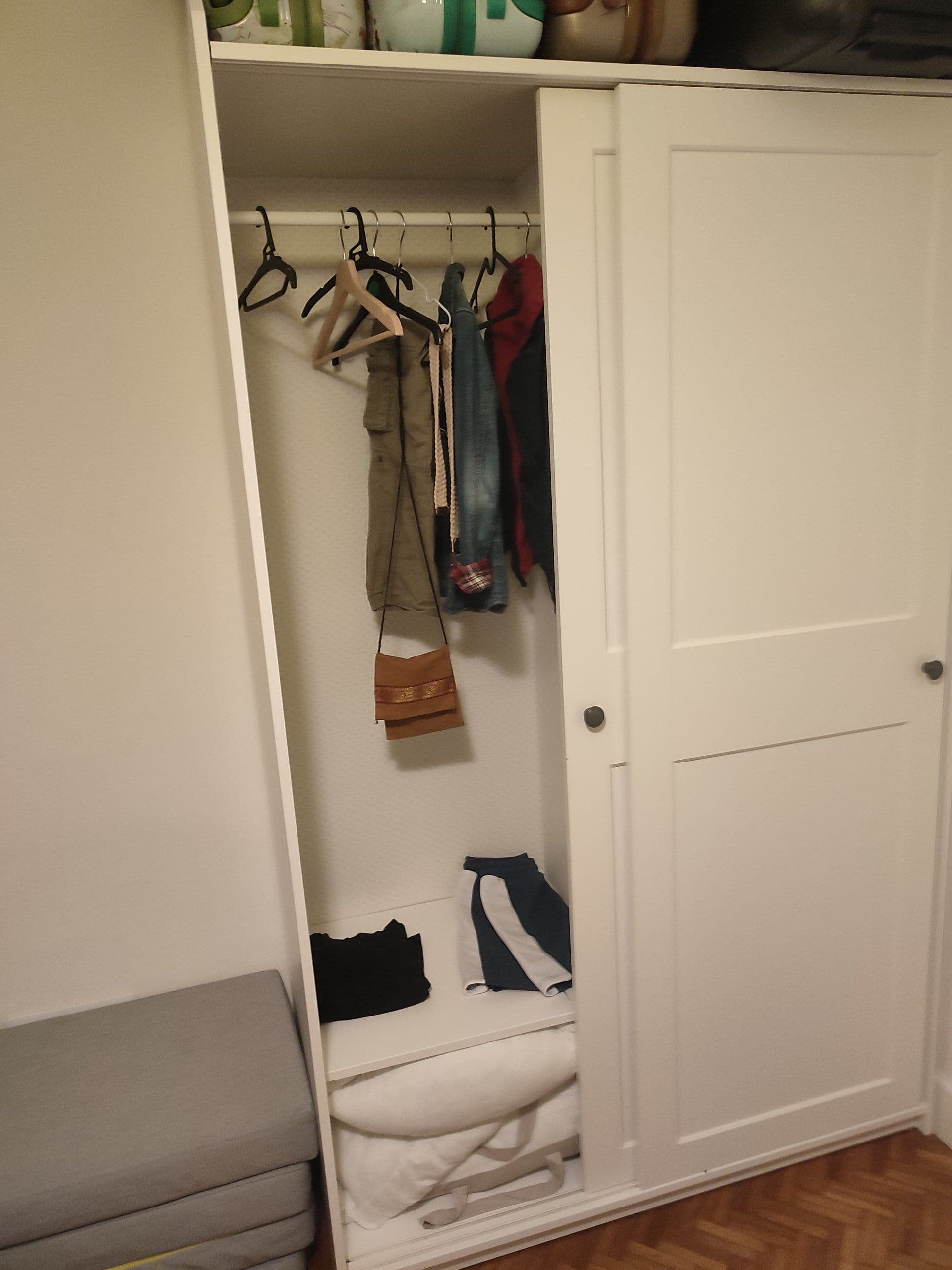 Estructuras de armario PAX para puertas correderas