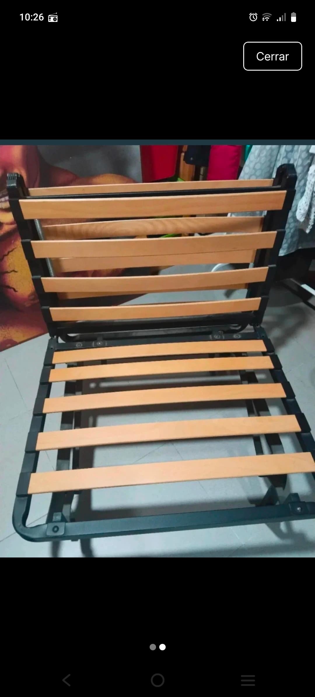 SOFÁ CAMA INDIVIDUAL ohe-besaulkiaren egitura, beltza