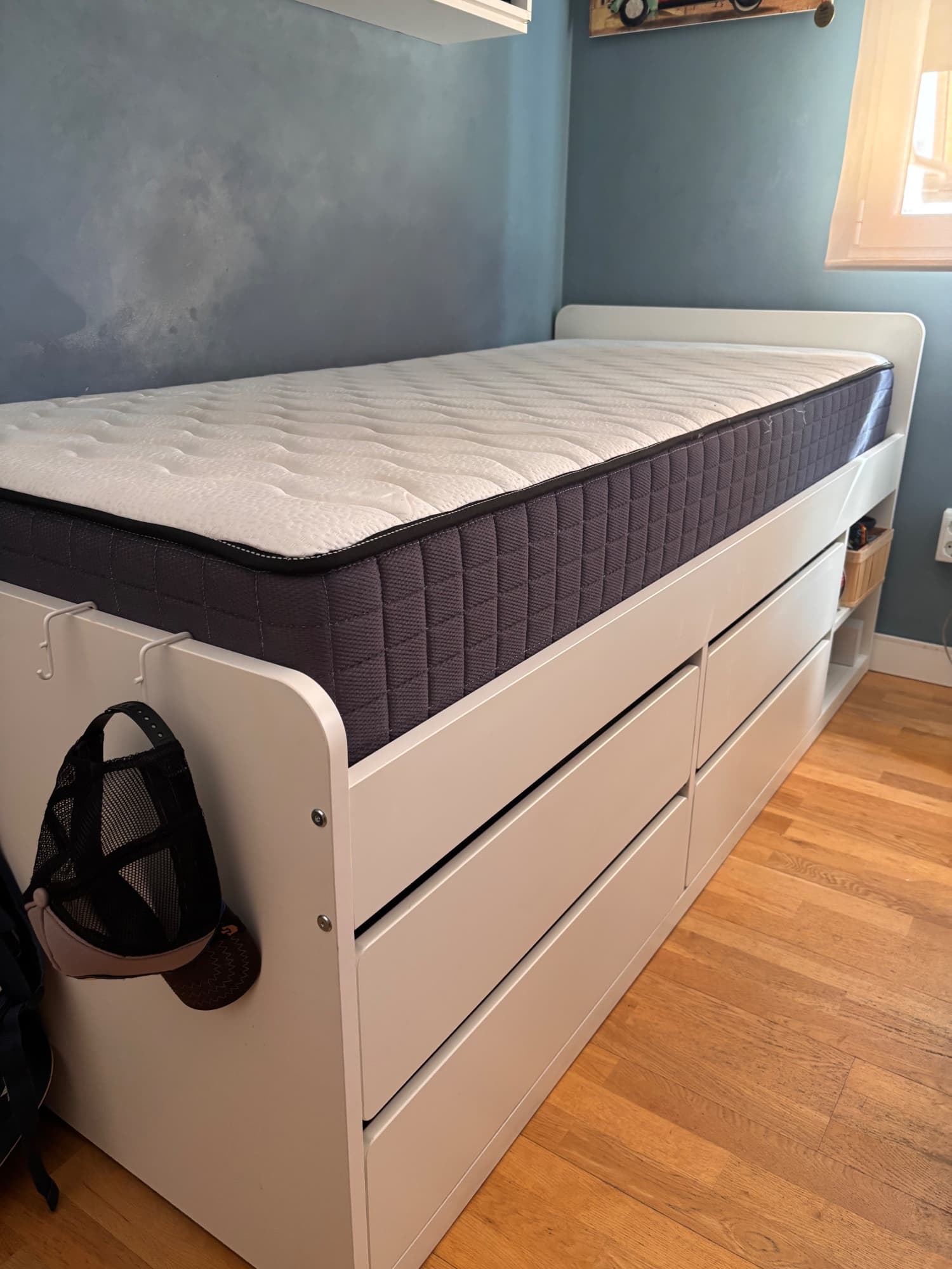 SLÄKT bed frame with storage, incl headboard/Vissle beige, 90x200 cm