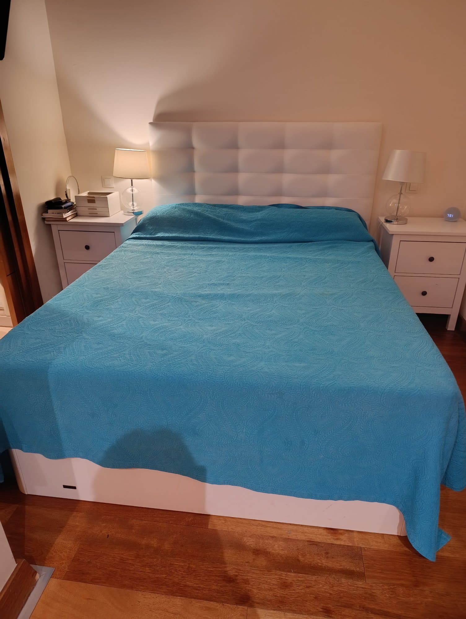 TJÅLLE upholstered ottoman bed, Bomstad white, 150x190 cm