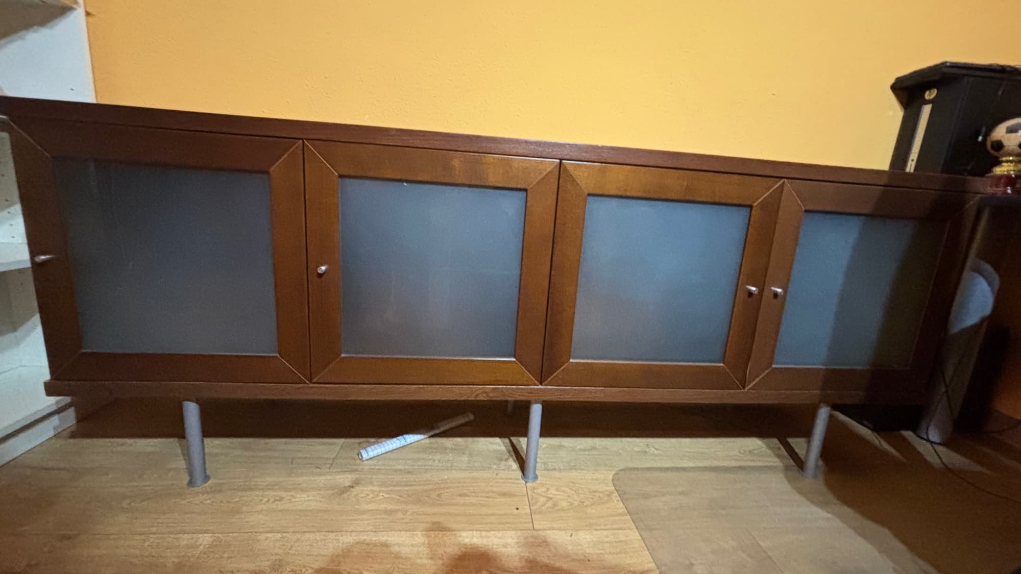 BESTÅ emmagatzematge amb portes, blanc/Sindvik/Stubbarp vidre transparent blanc, 180x42x76 cm