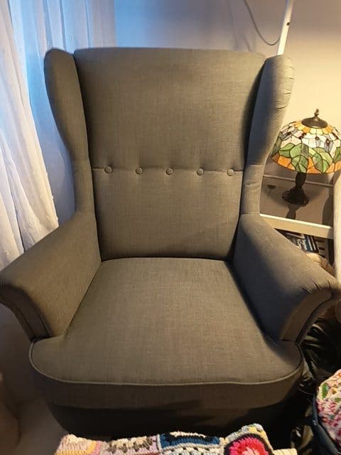 SILLON OREJERO wing chair, Skiftebo light beige