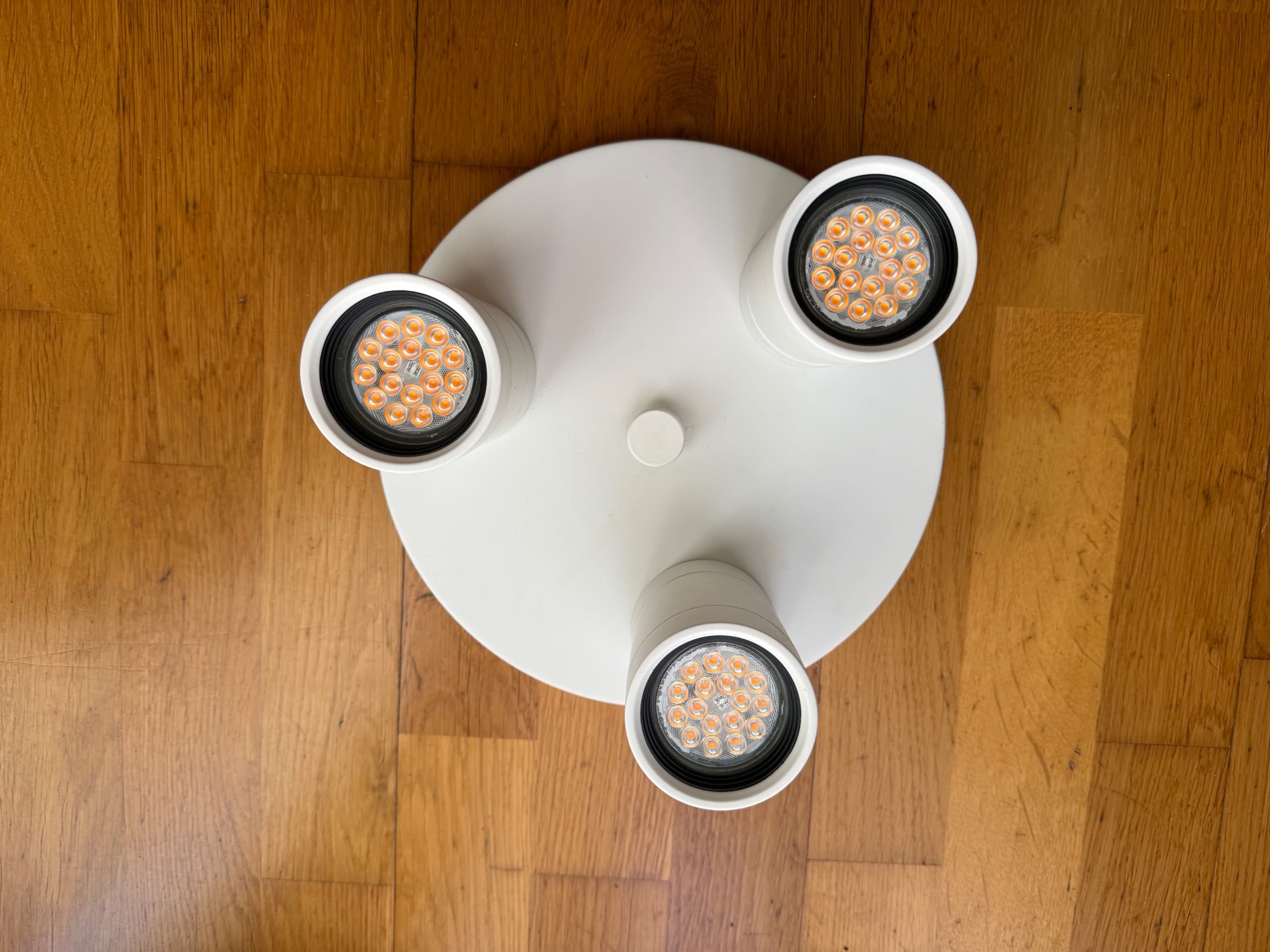 NYMÅNE focus de sostre amb 3 llums, blanc