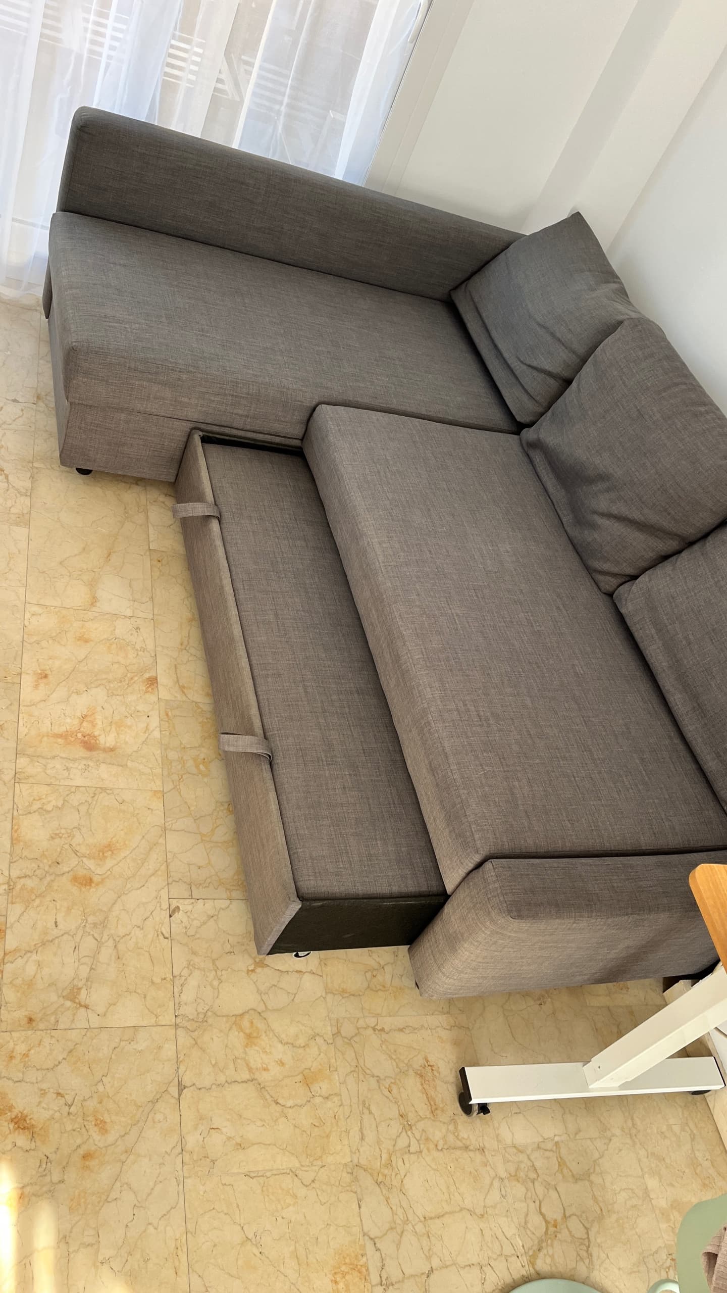 FRIHETEN SOFA CAMA izkinako ohe-sofa biltokiarekin, Hyllie gris iluna