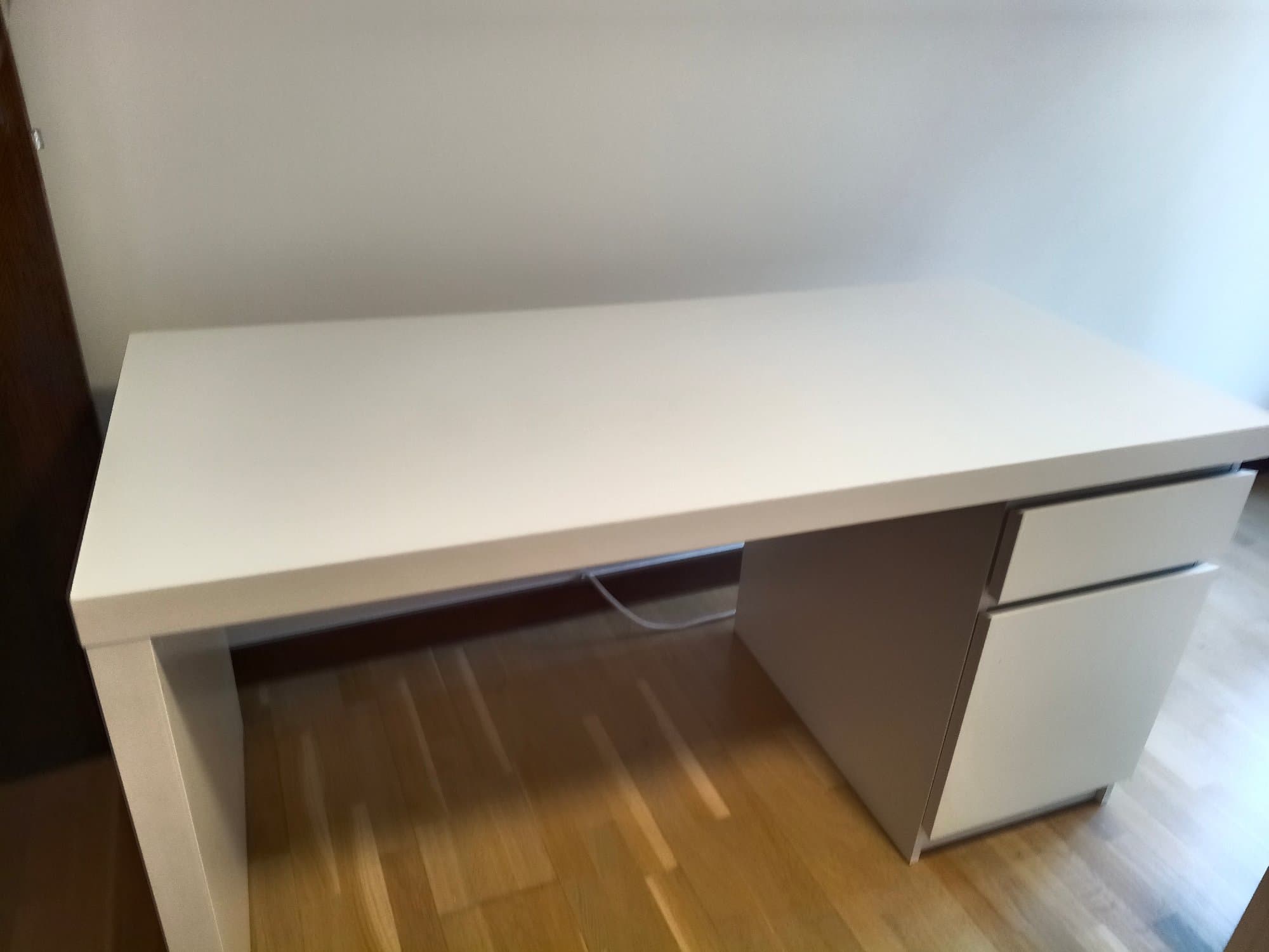 MALM idazmahaia, zuria, 140x65 cm