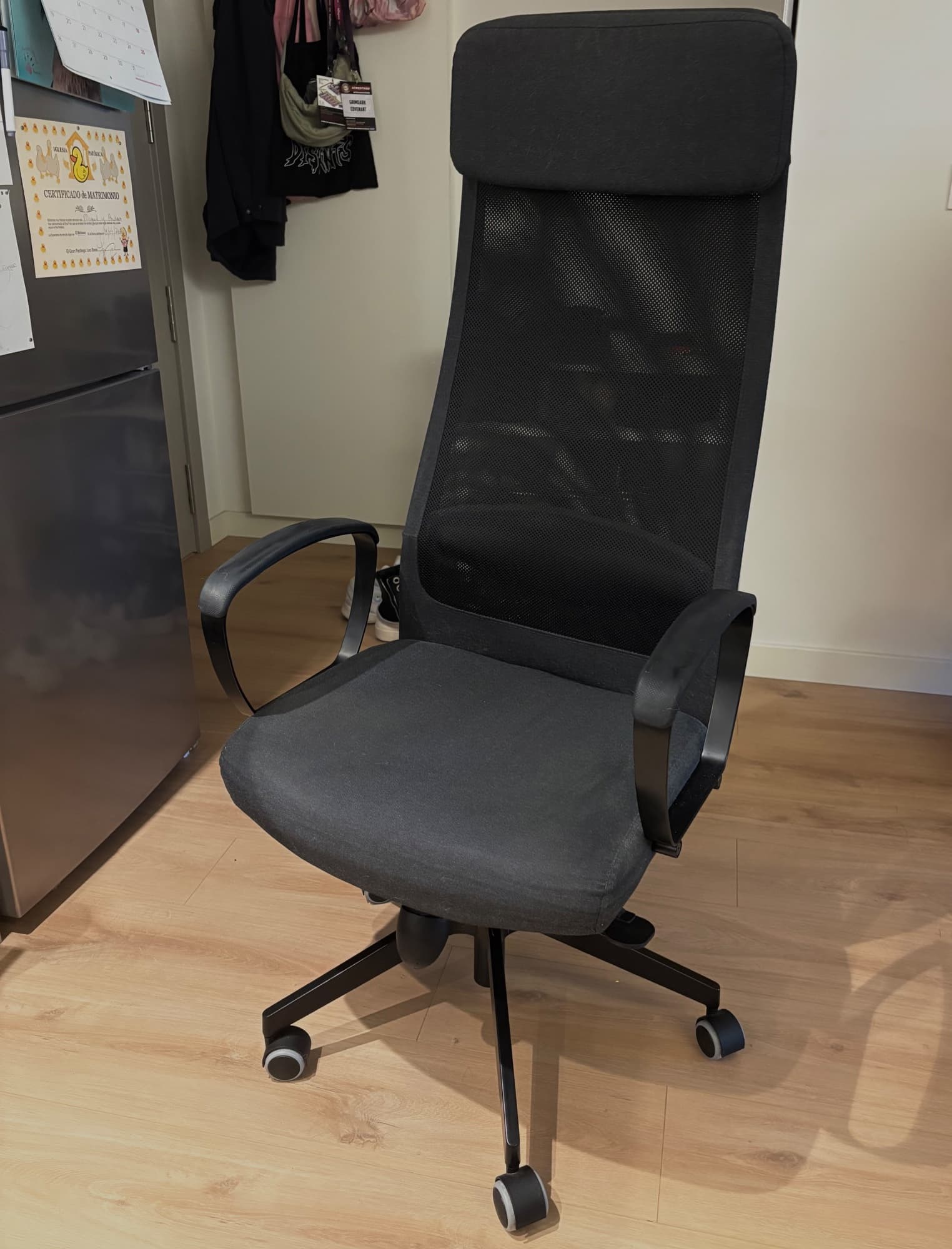 MARKUS office chair, Vissle dark grey, Medium