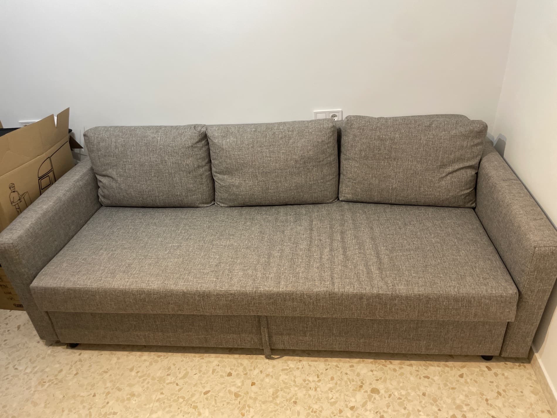 FRIHETEN sofá cama 3 prazas, Hyllie gris escuro
