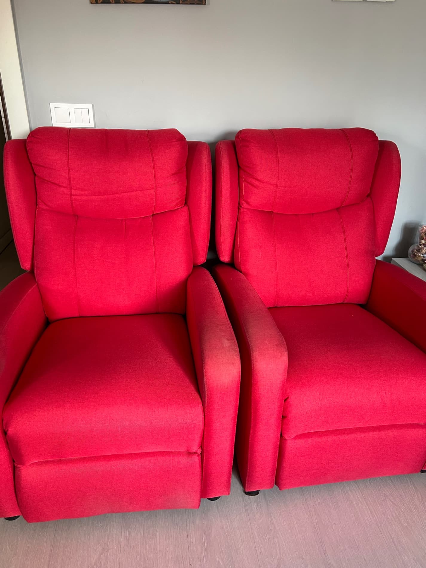 DOS SILLONES RELAX