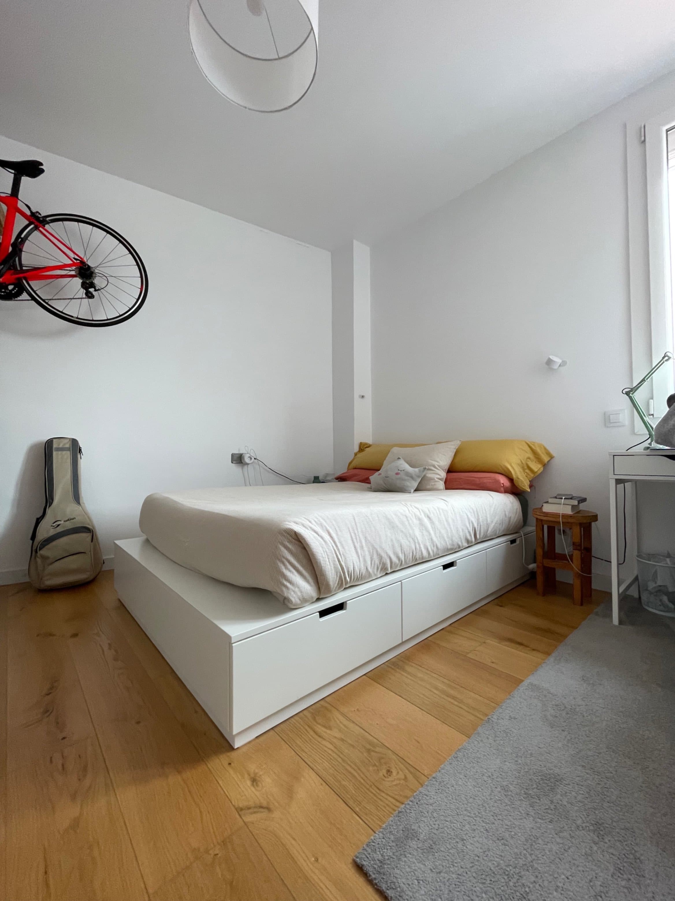 NORDLI estrutura de cama con almacenaxe, branco, 140x200 cm