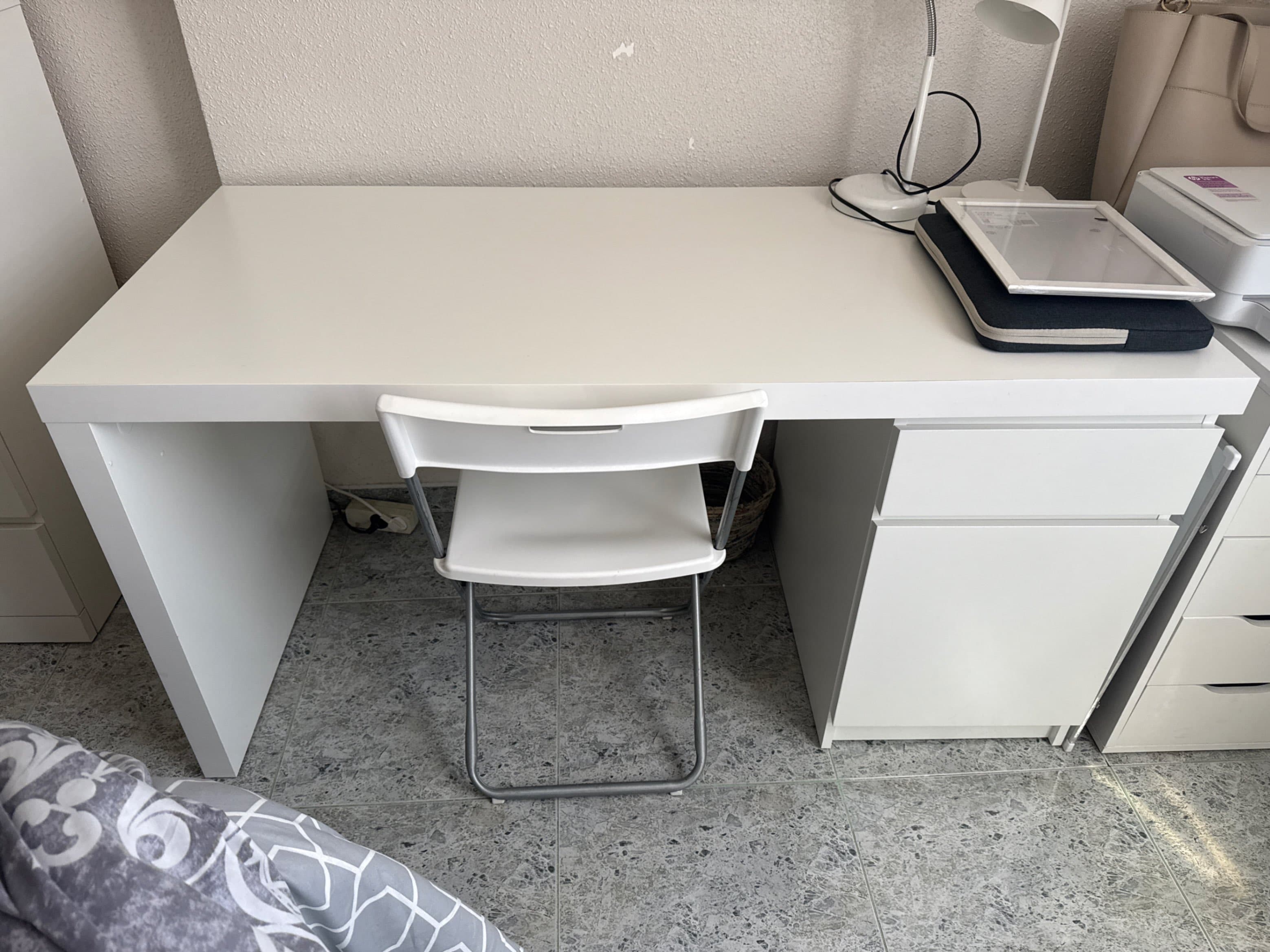 MALM Escritorio, blanco, 140x65 cm