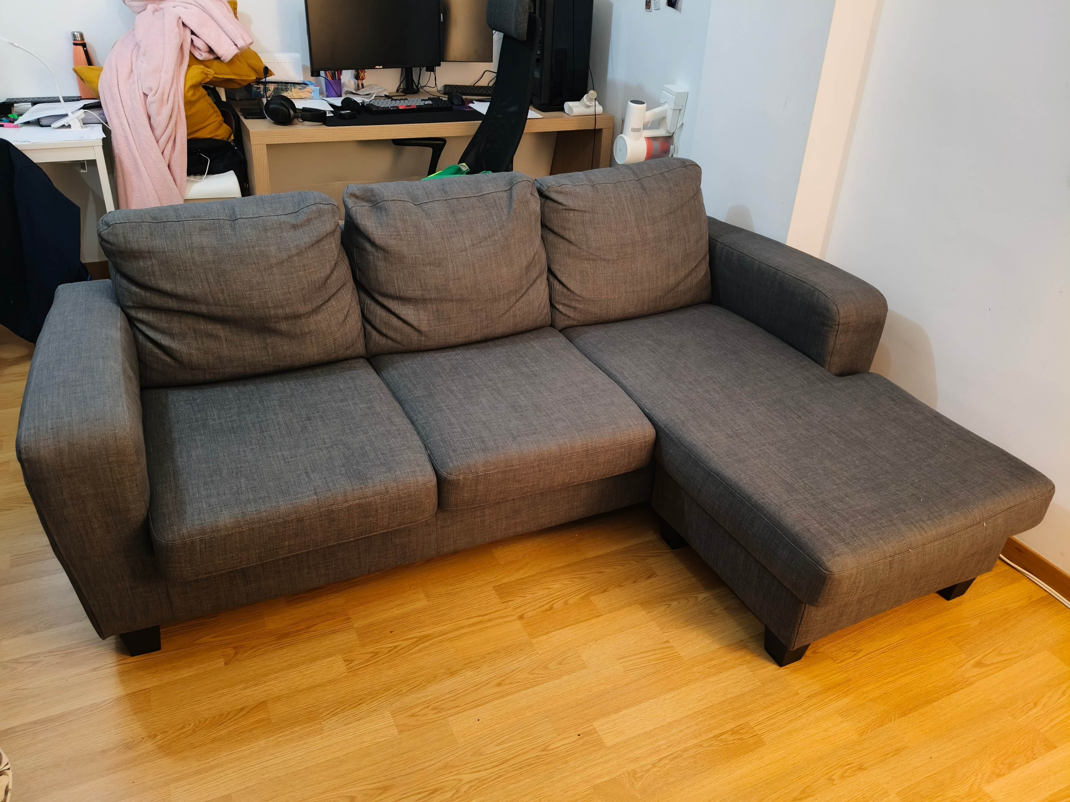 KIVIK 3 eserlekuko izkinako sofa, Tallmyra grisa