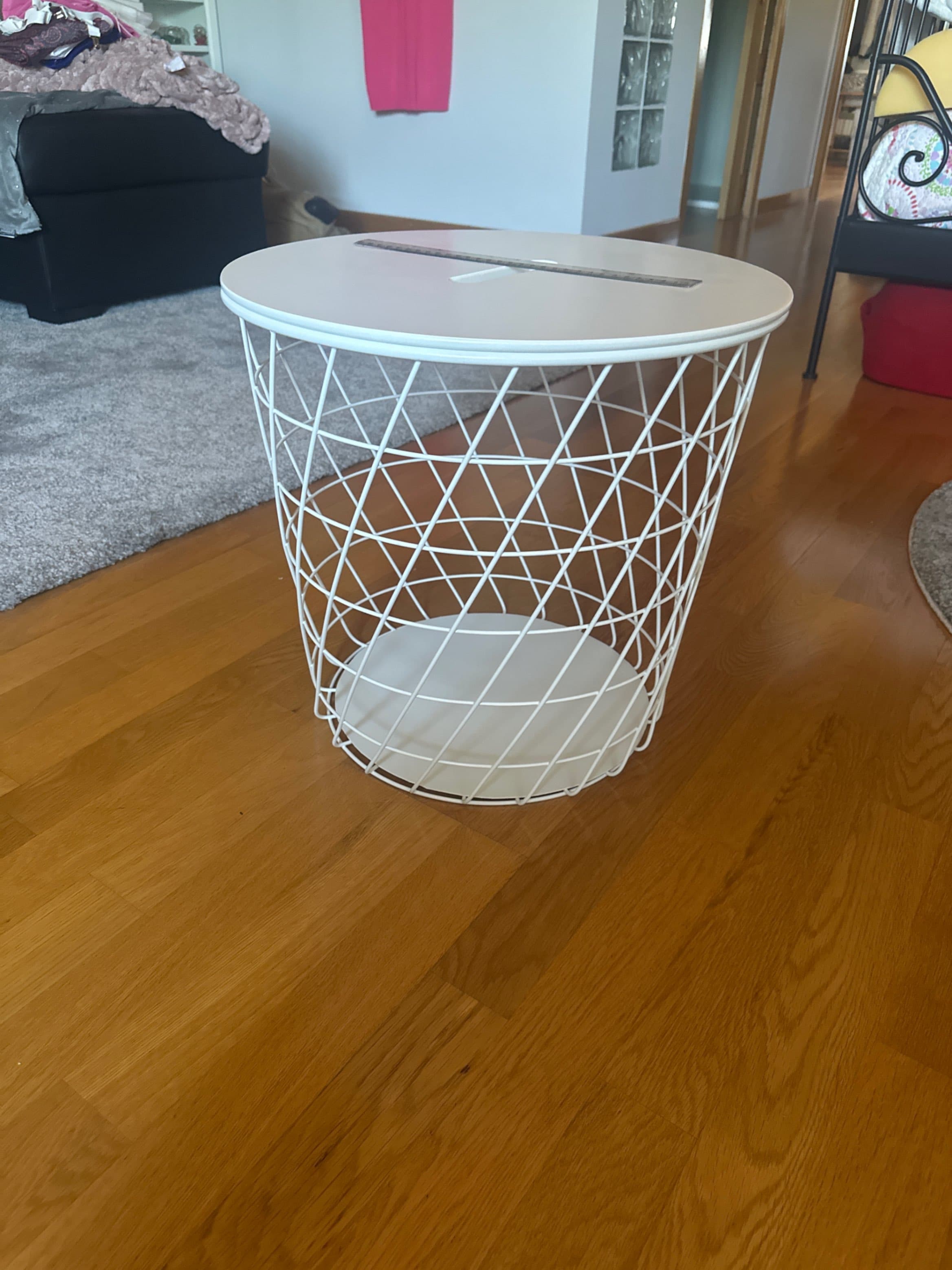 KVISTBRO Biltoki-mahaia, zuria, 44 cm