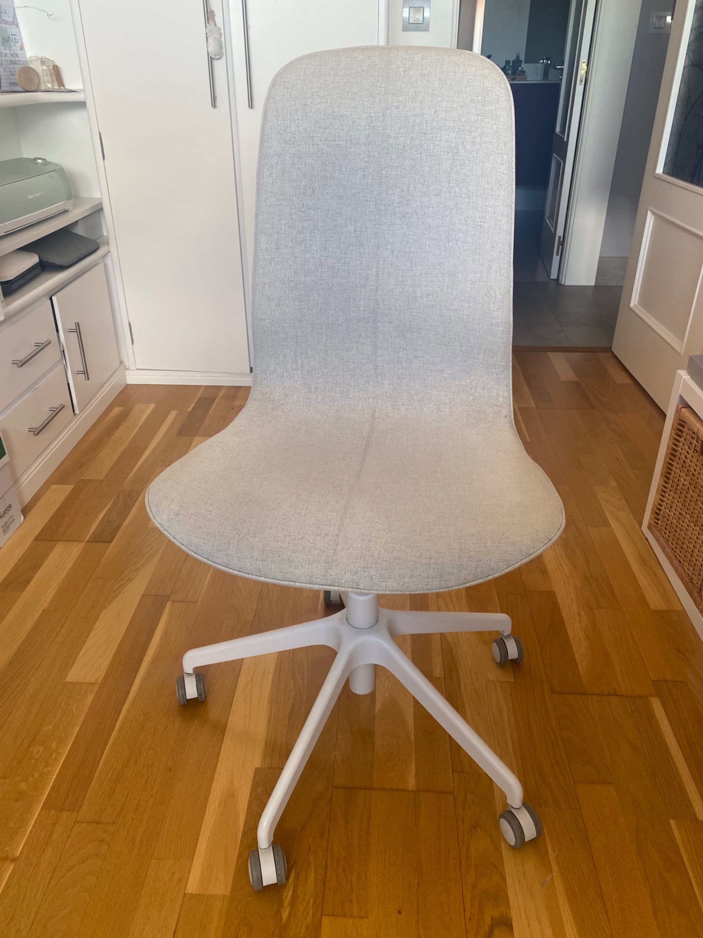 LÅNGFJÄLL conference chair, Gunnared beige/white