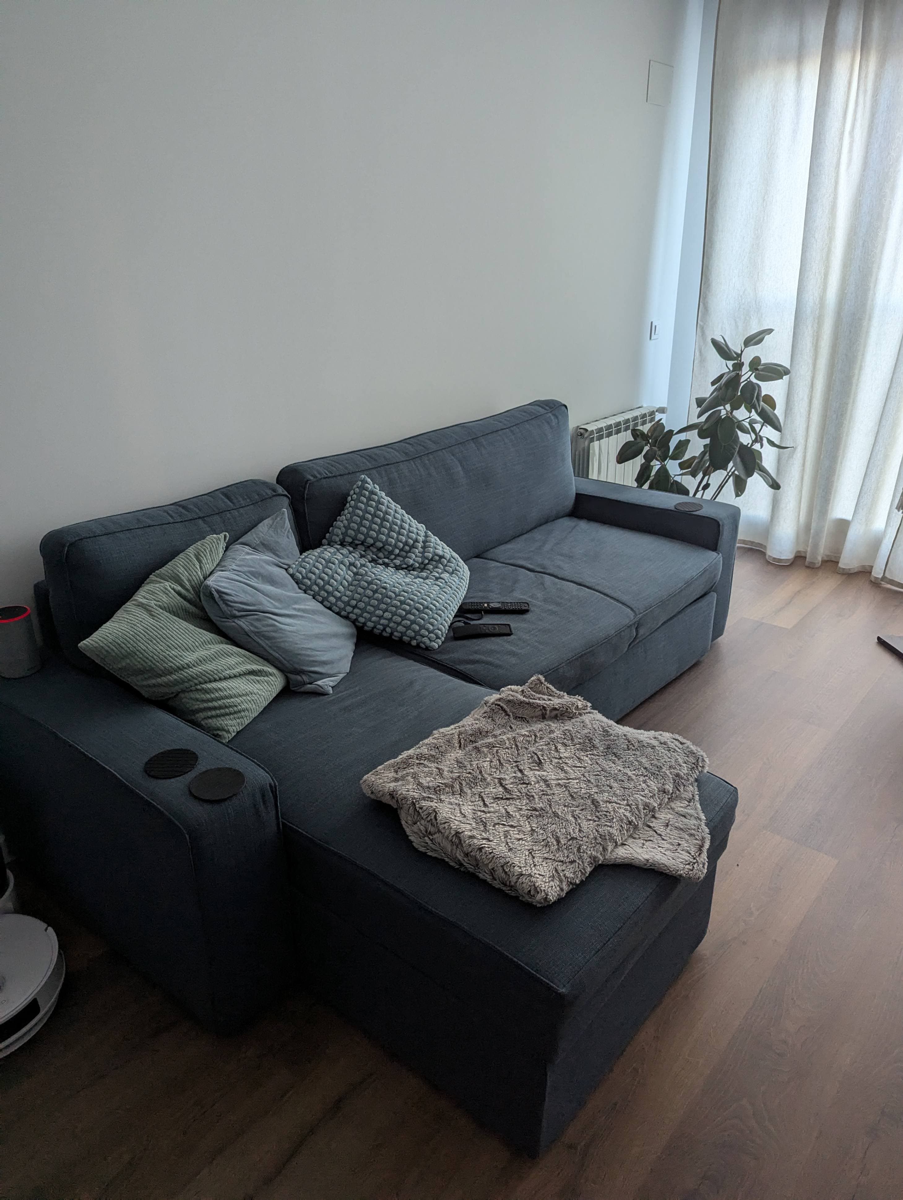 KIVIK 4 eserlekuko sofa chaise longuearek, Gunnared urdina