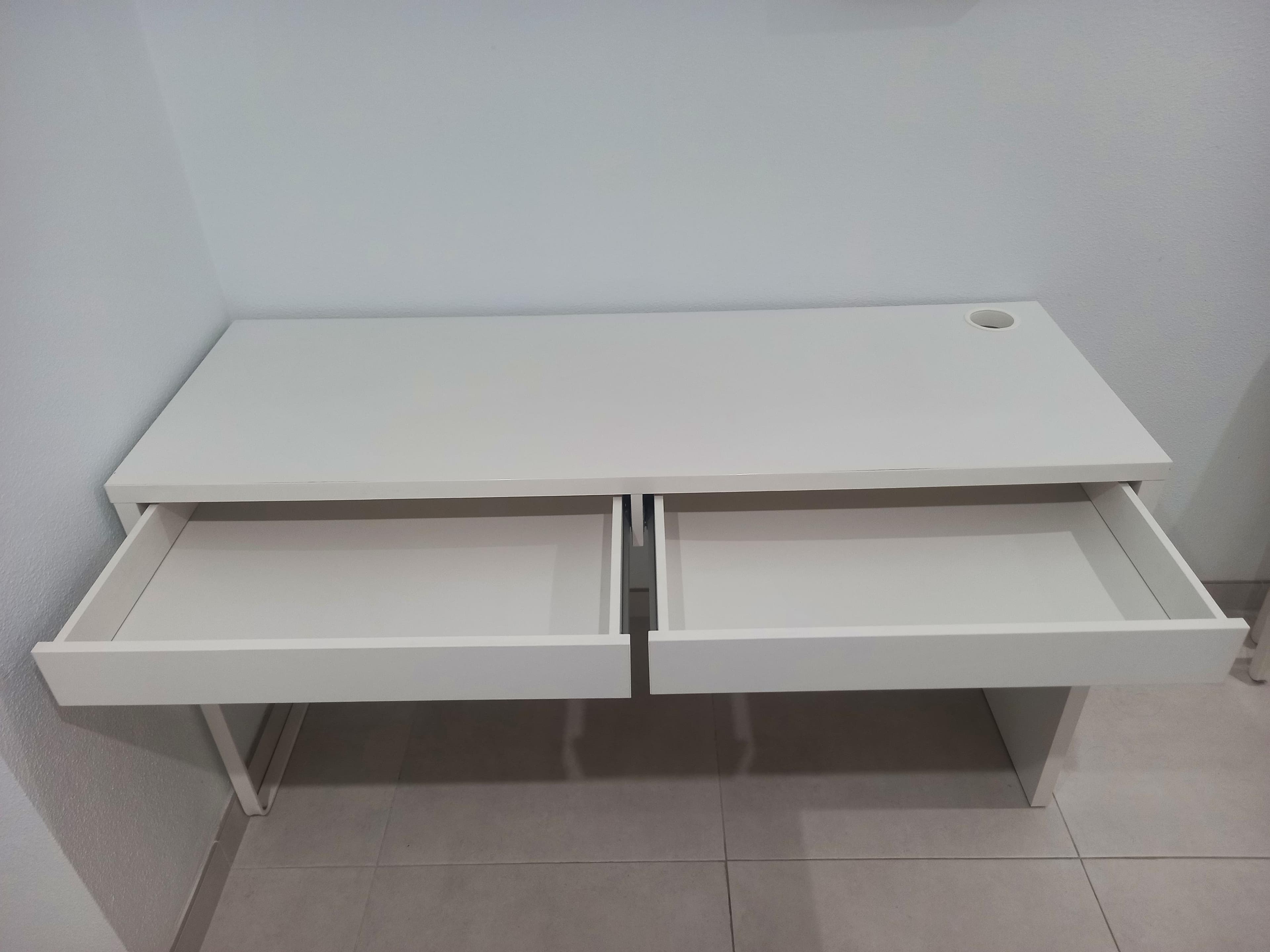 MICKE desk, white, 142x50 cm