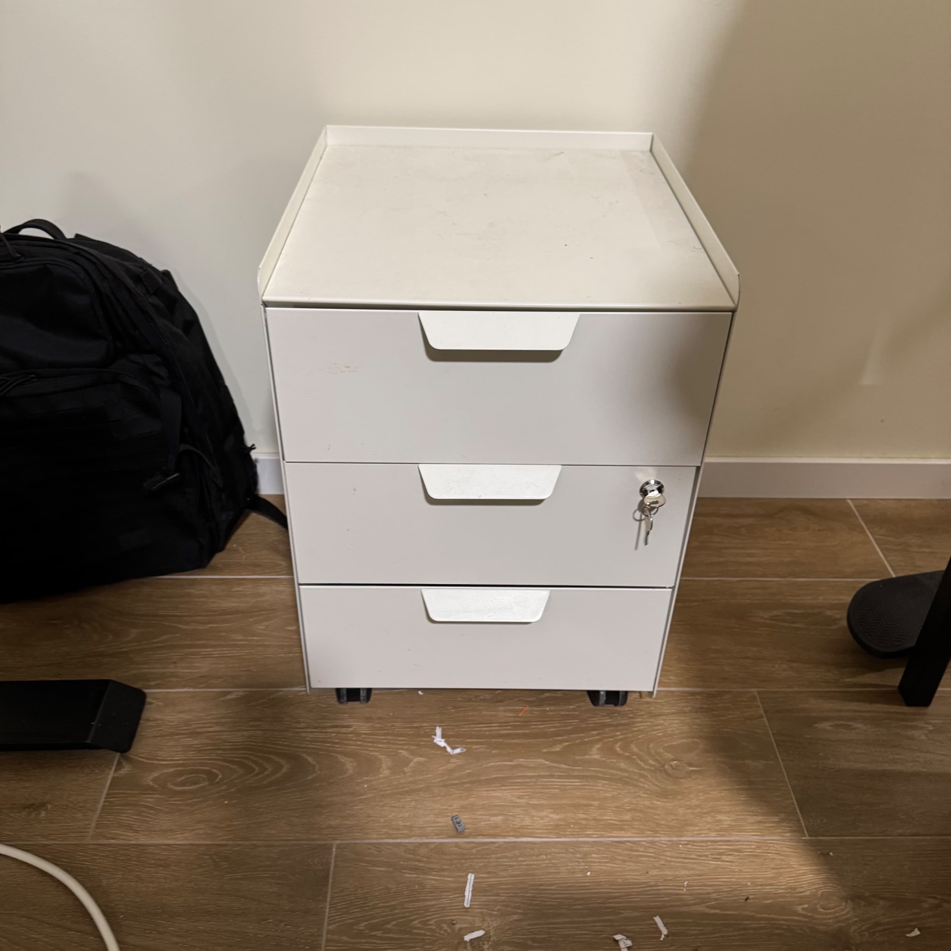 TROTTEN moble de 3 caixóns e rodas, branco