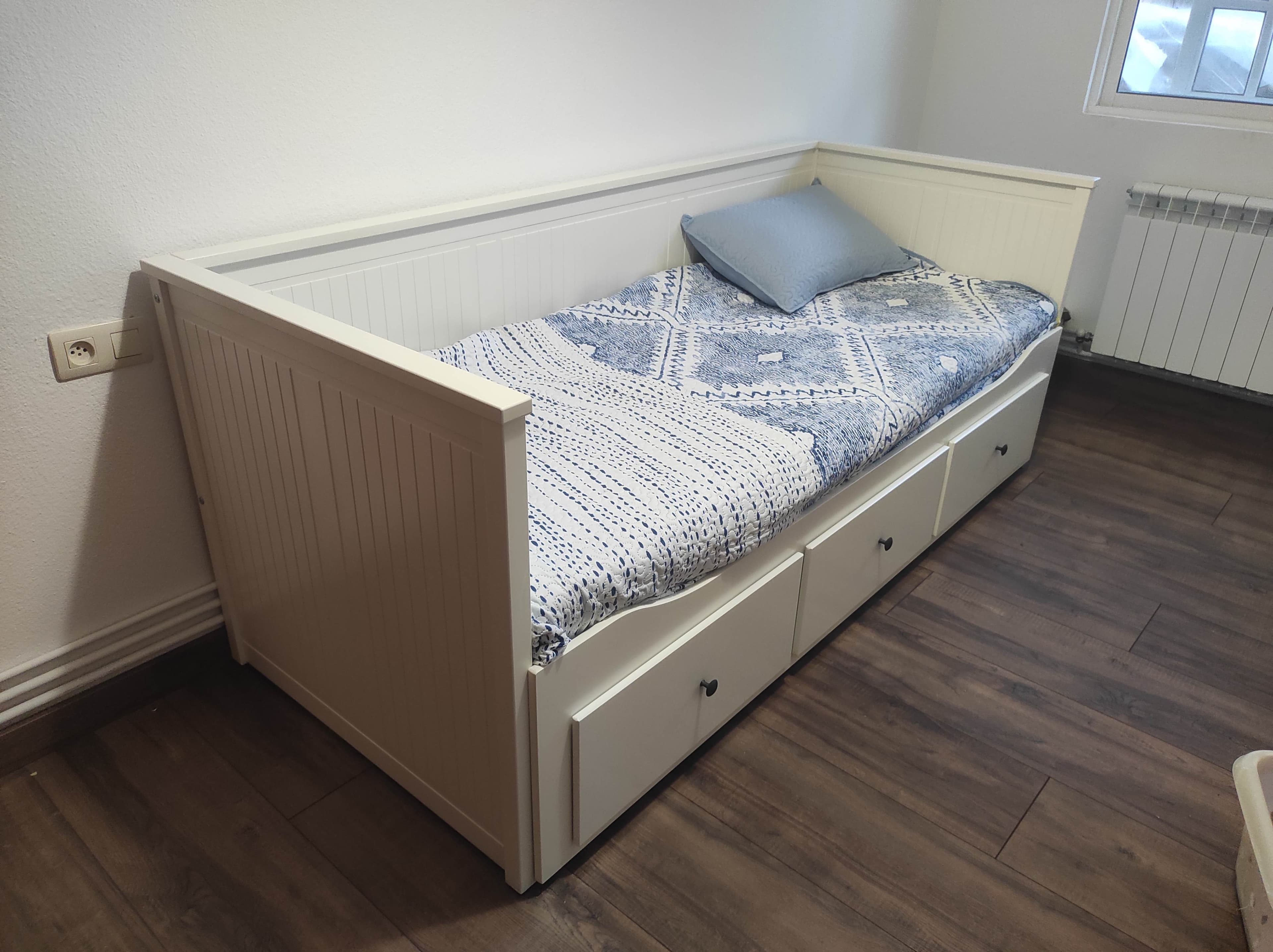 HEMNES 3 tiraderadun diban-egitura, zuria, 80x200 cm