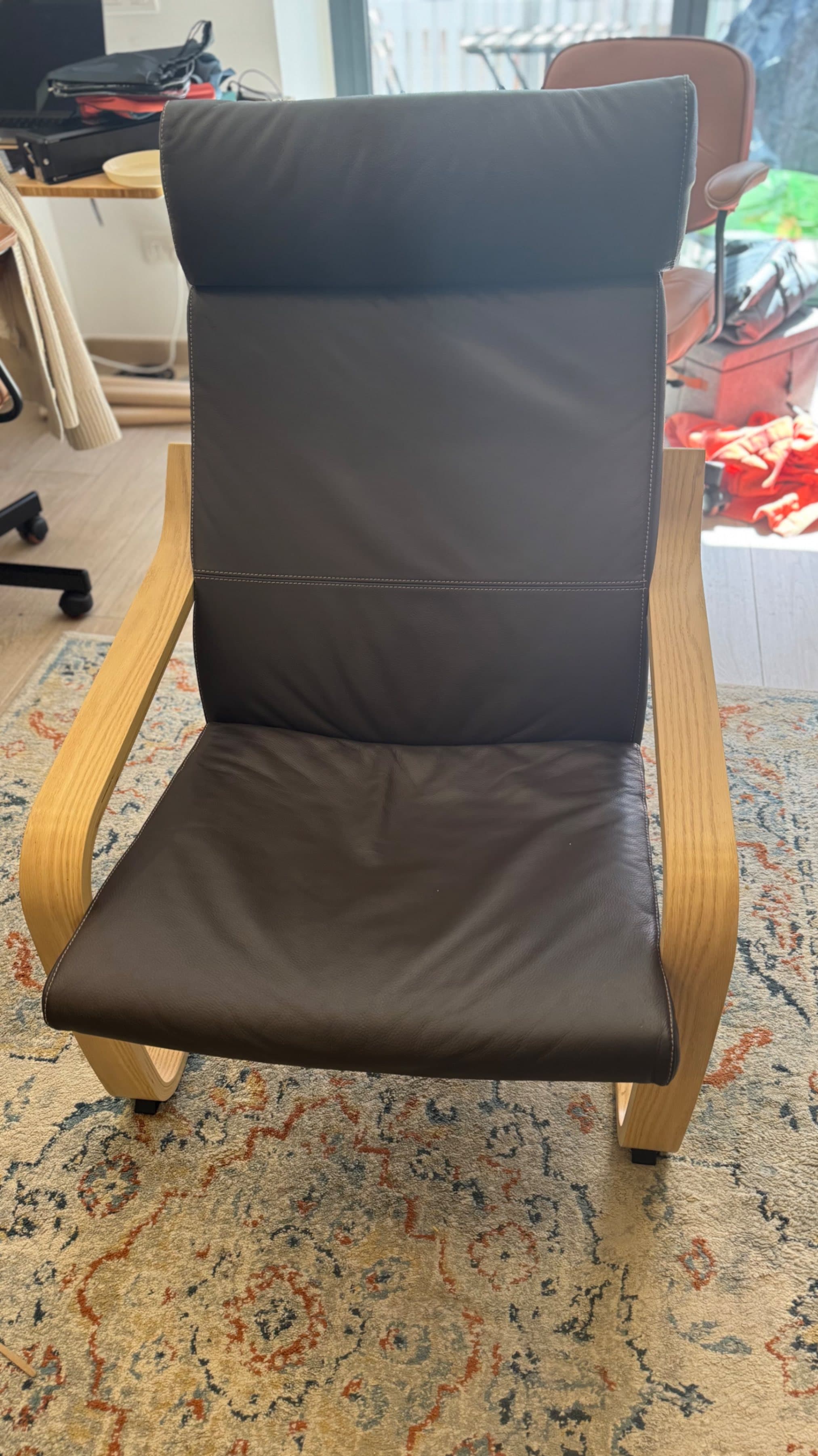 POÄNG sillón, chapa roble tinte blanco/Glose marrón oscuro