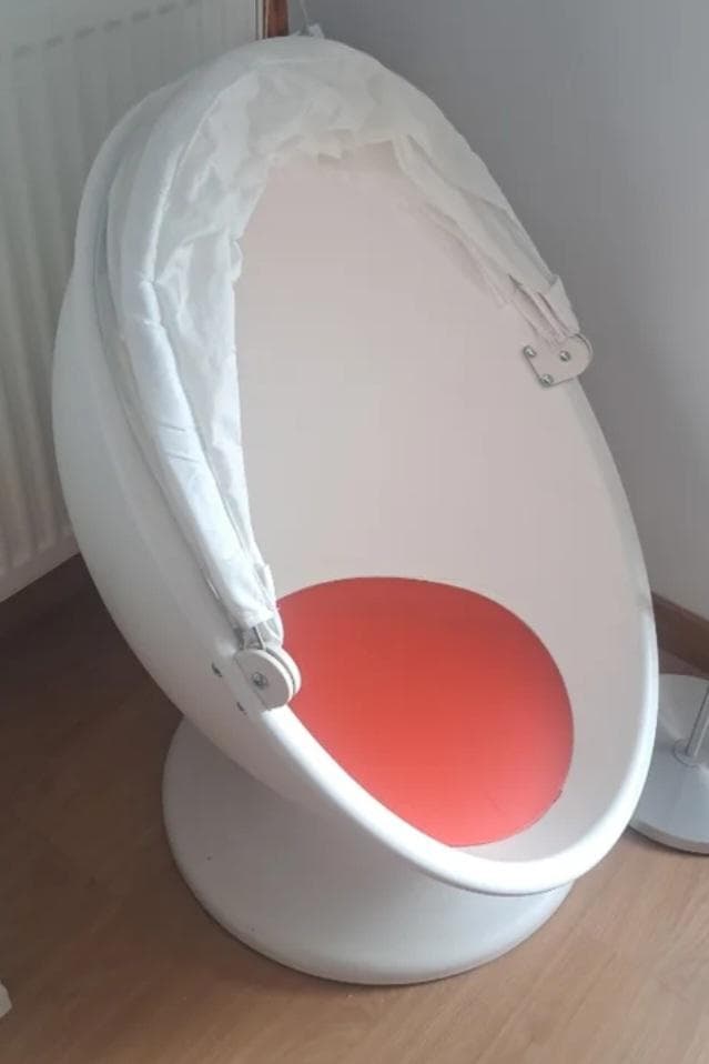 IKEA PS LÖMSK swivel armchair, white/red