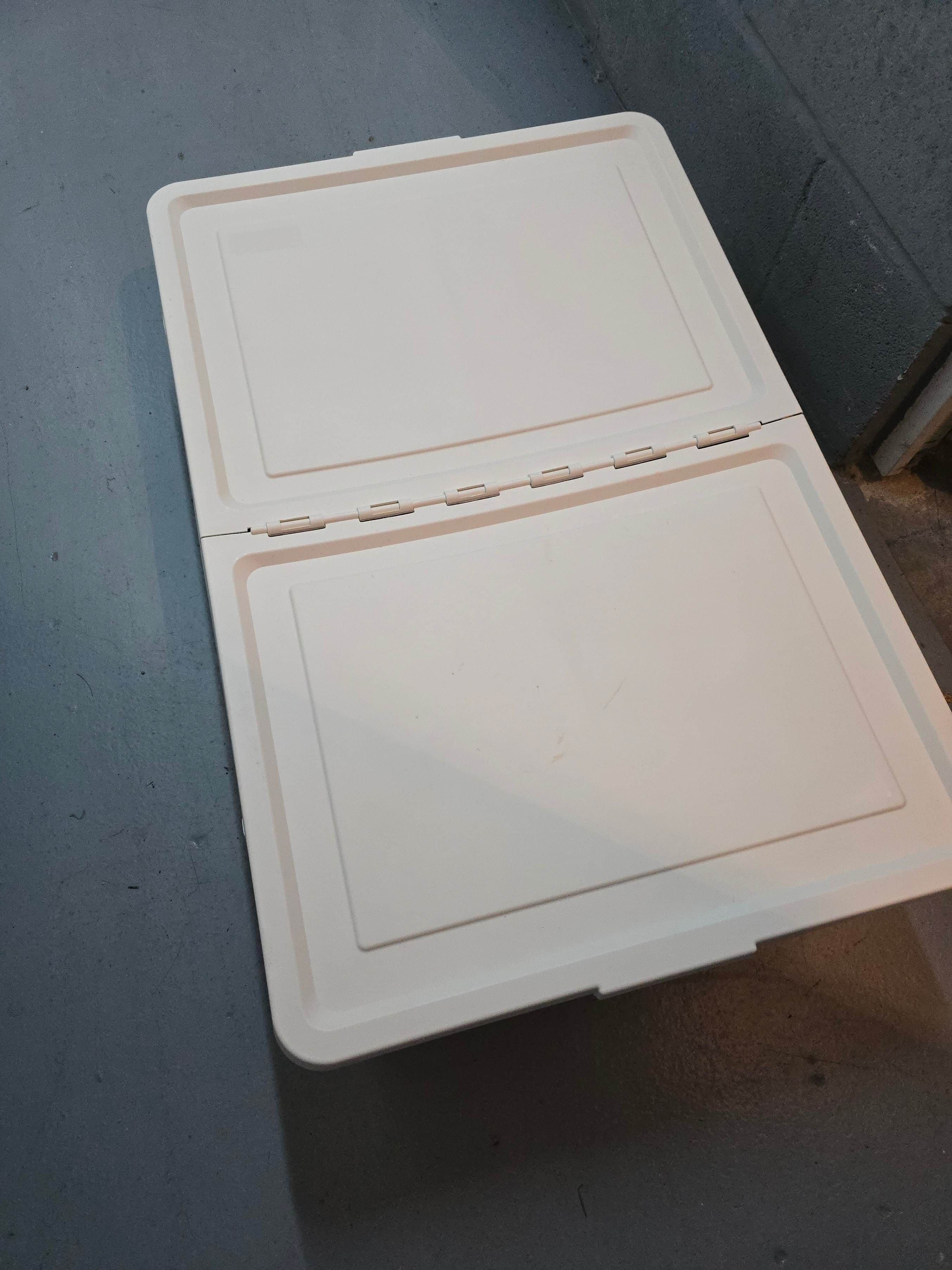 SOCKERBIT storage box with lid, white, 50x77x19 cm