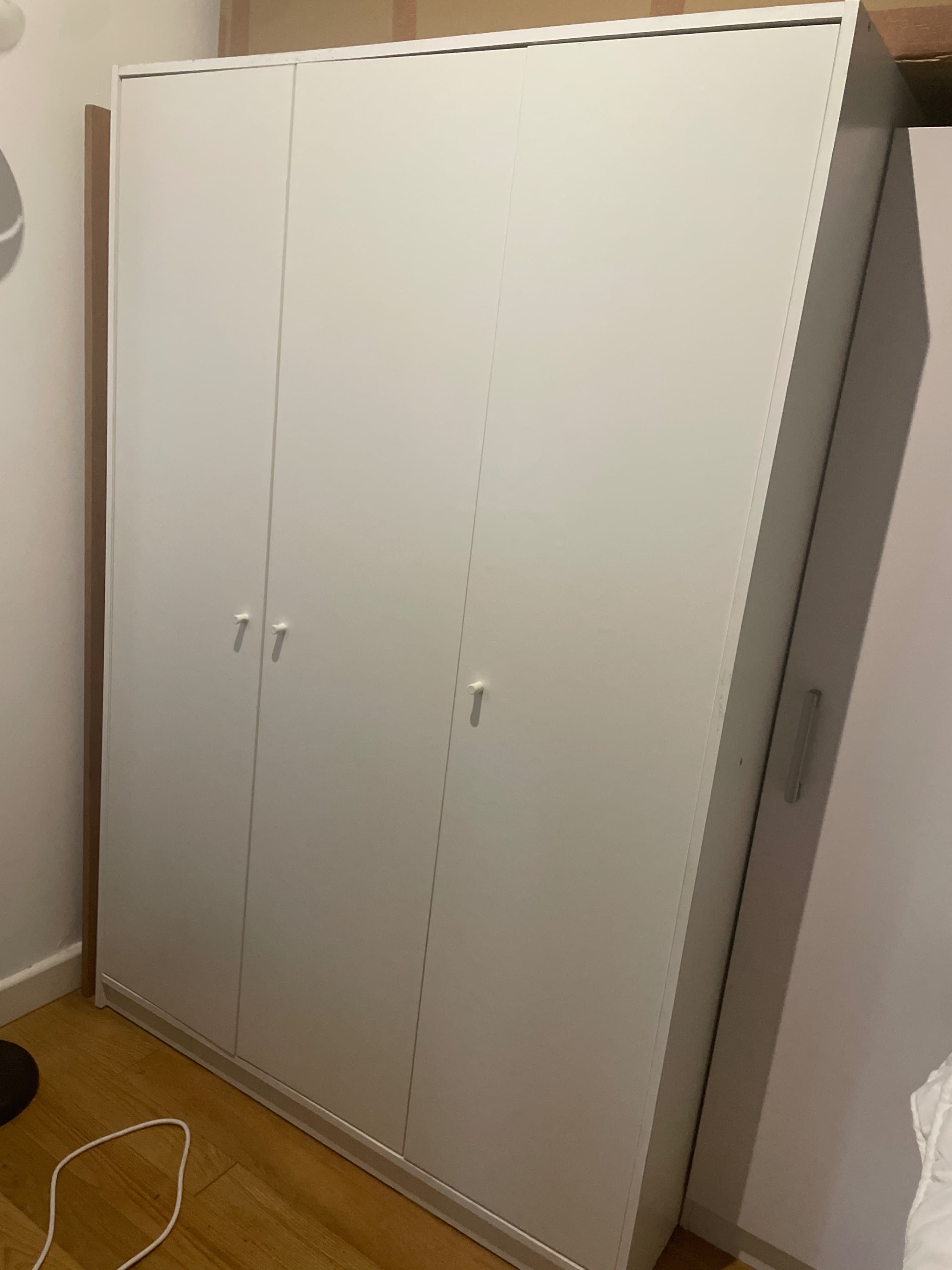 KLEPPSTAD armario con 3 puertas, blanco, 117x176 cm