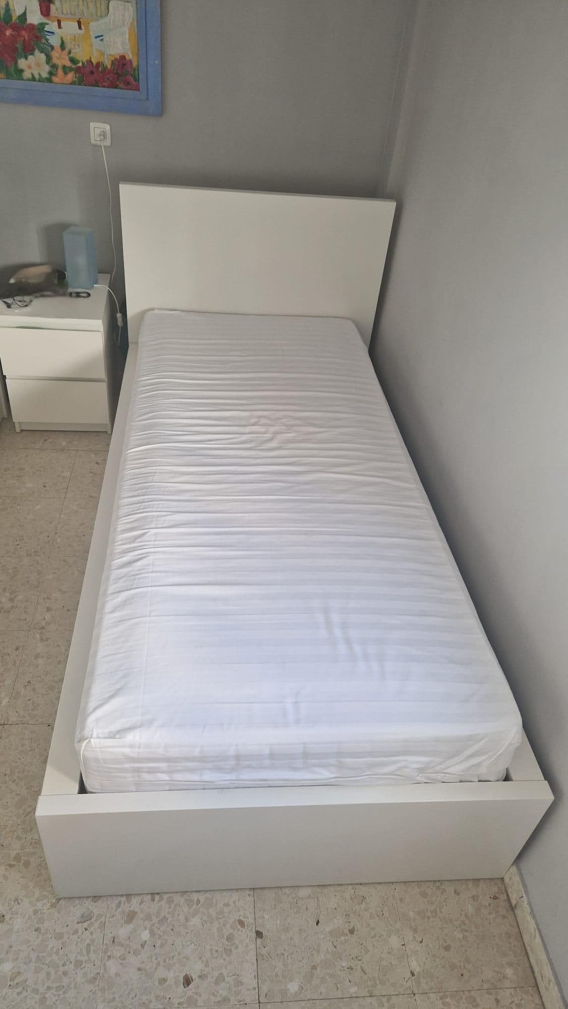 MALM 2 tiraderadun ohe-egitura, zuria, 90x200 cm