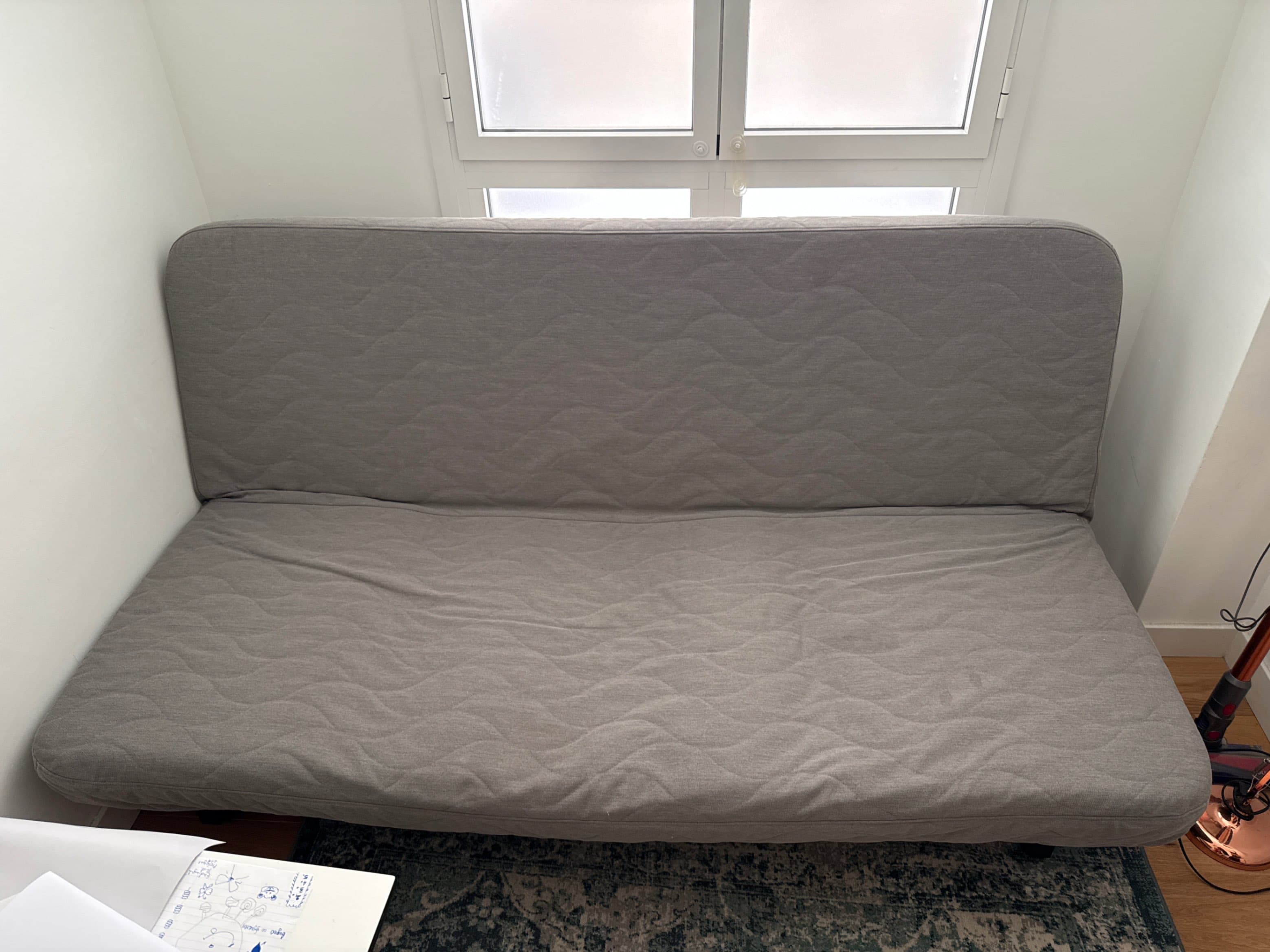 NYHAMN sofá cama 3 plazas, con colchón de espuma/Knisa gris/beige