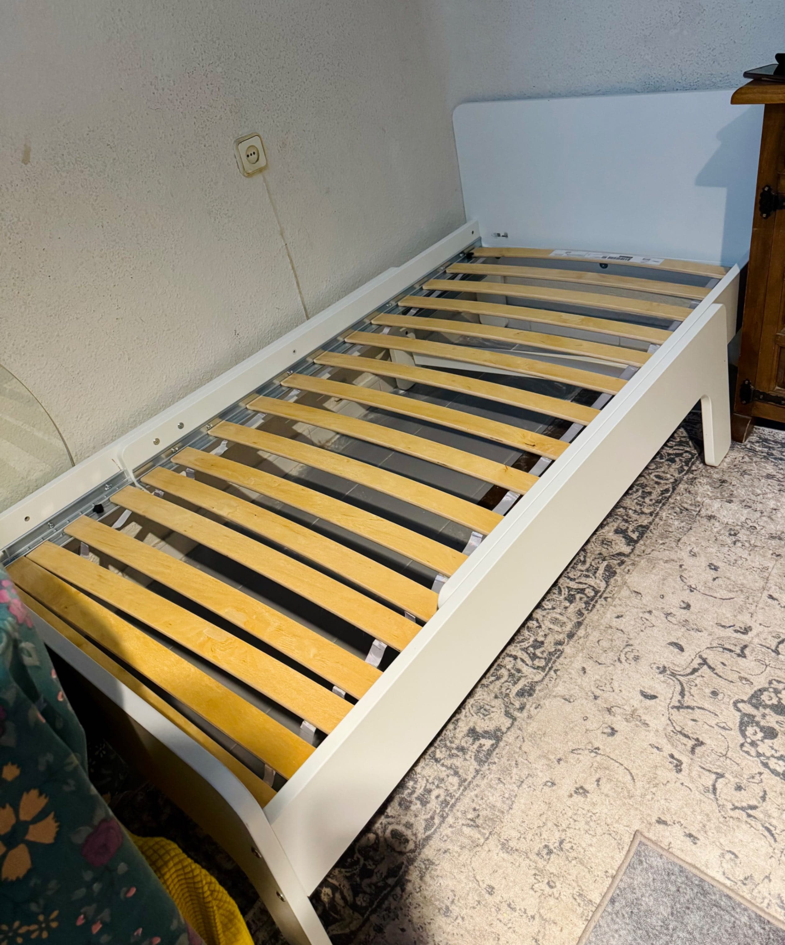SLÄKT estrutura de cama con somier, branco, 90x200 cm