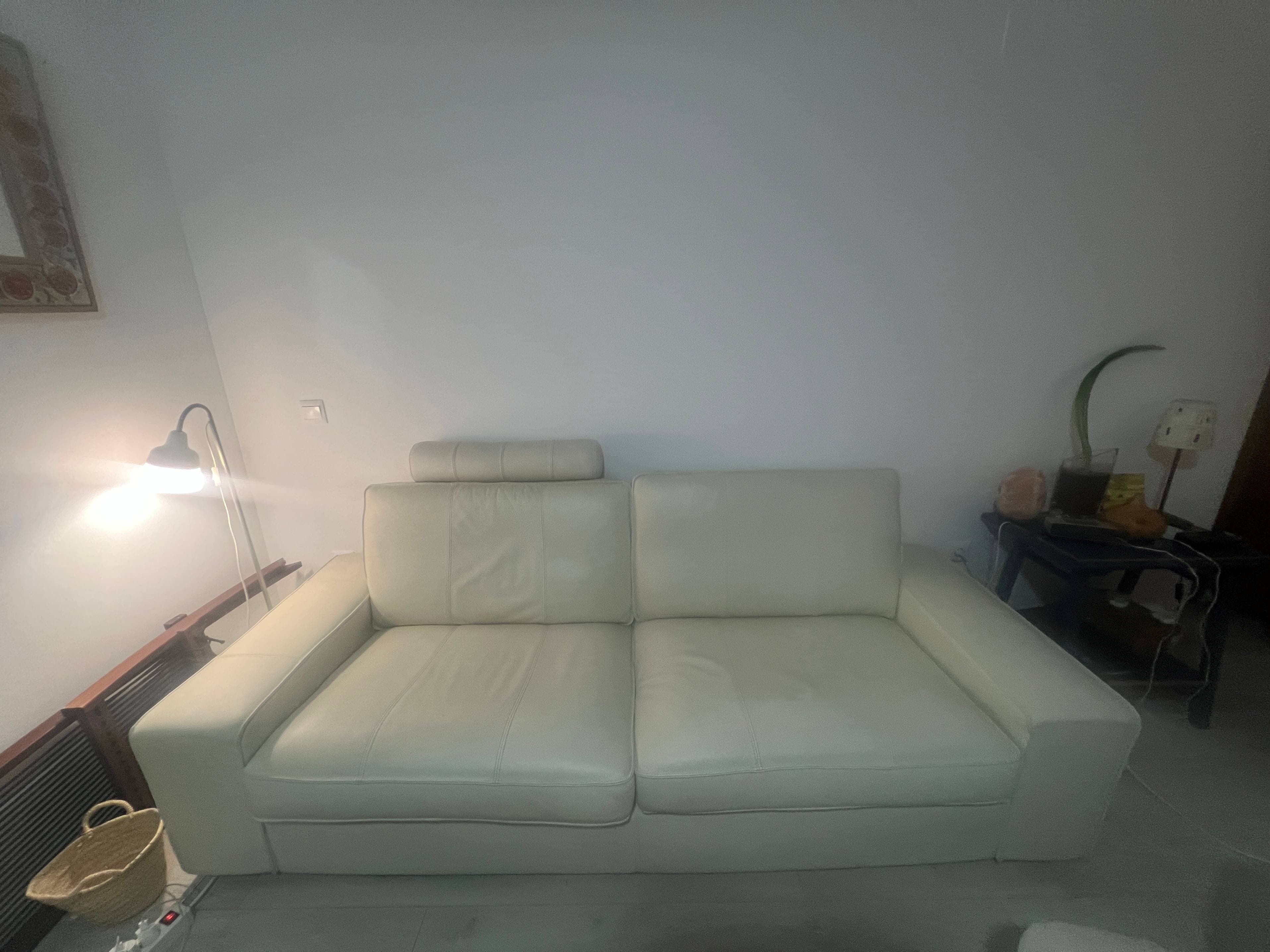 KIVIK 3 eserlekuko sofa, Tresund beix argia