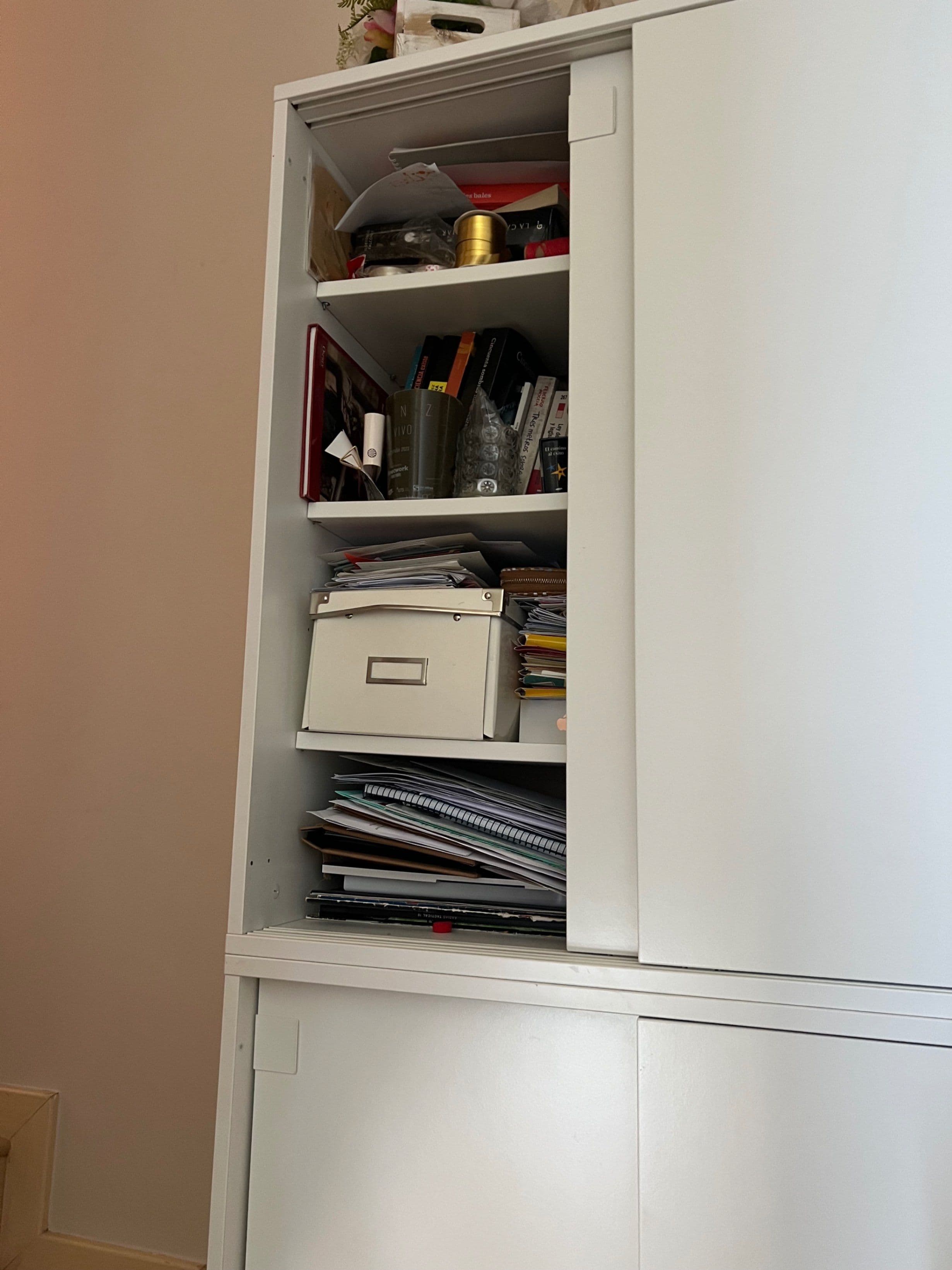 HAUGA armario con portas corredizas, branco, 118x55x199 cm