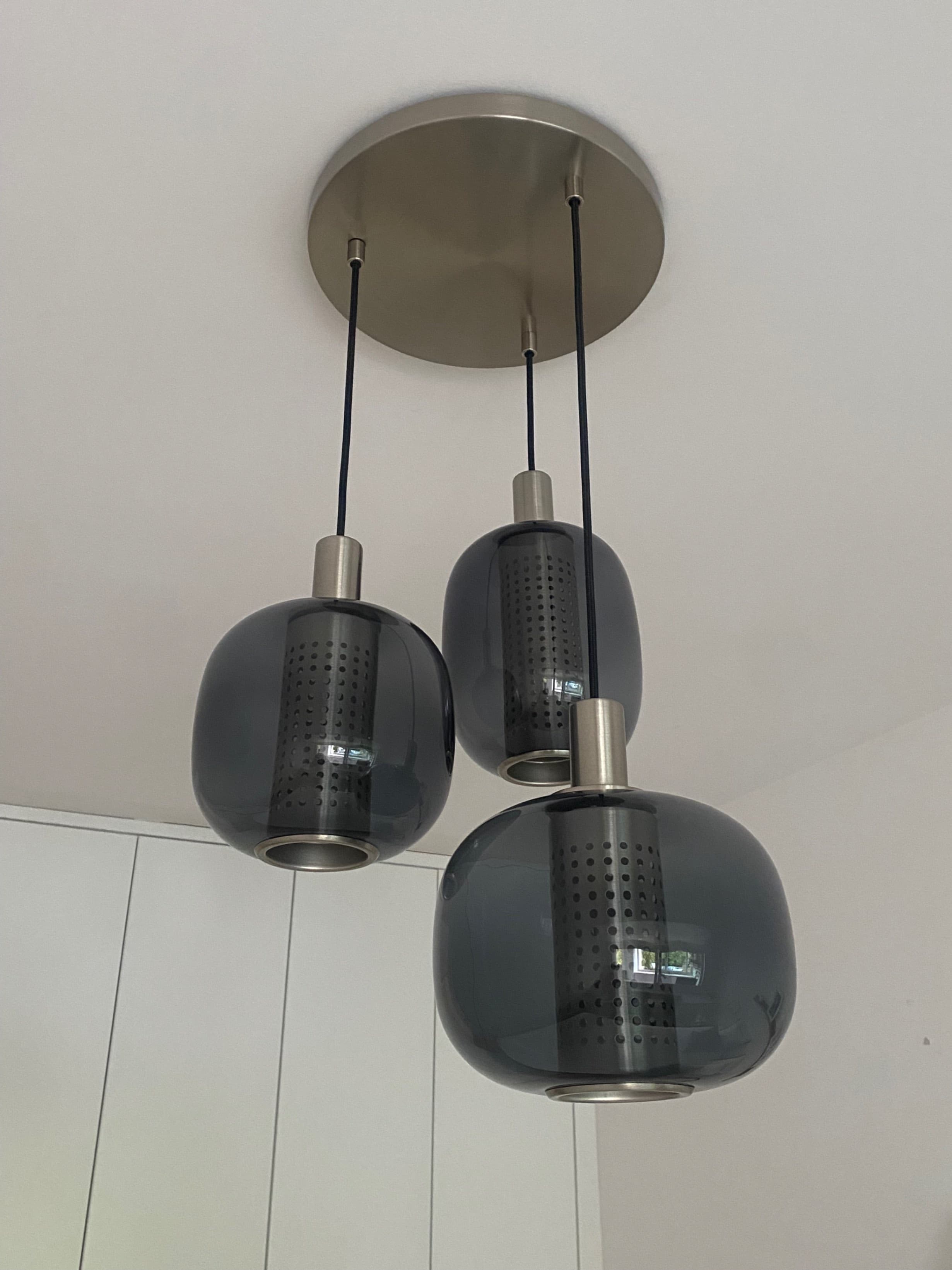 HÖGVIND pendant lamp with 3 lamps, nickel-plated/grey glass, 41 cm