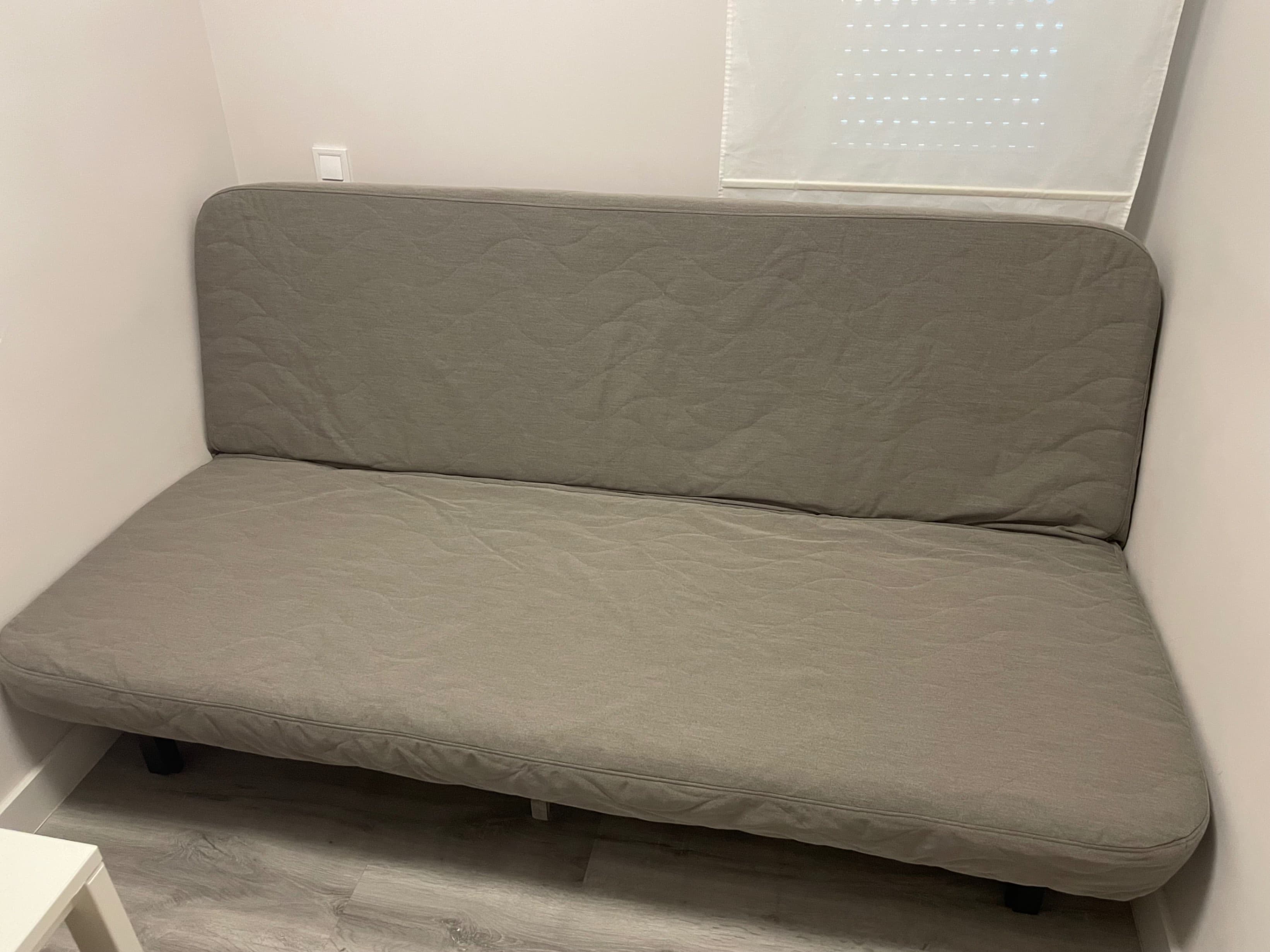 NYHAMN sofá cama 3 plazas, con colchón de espuma/Knisa gris/beige