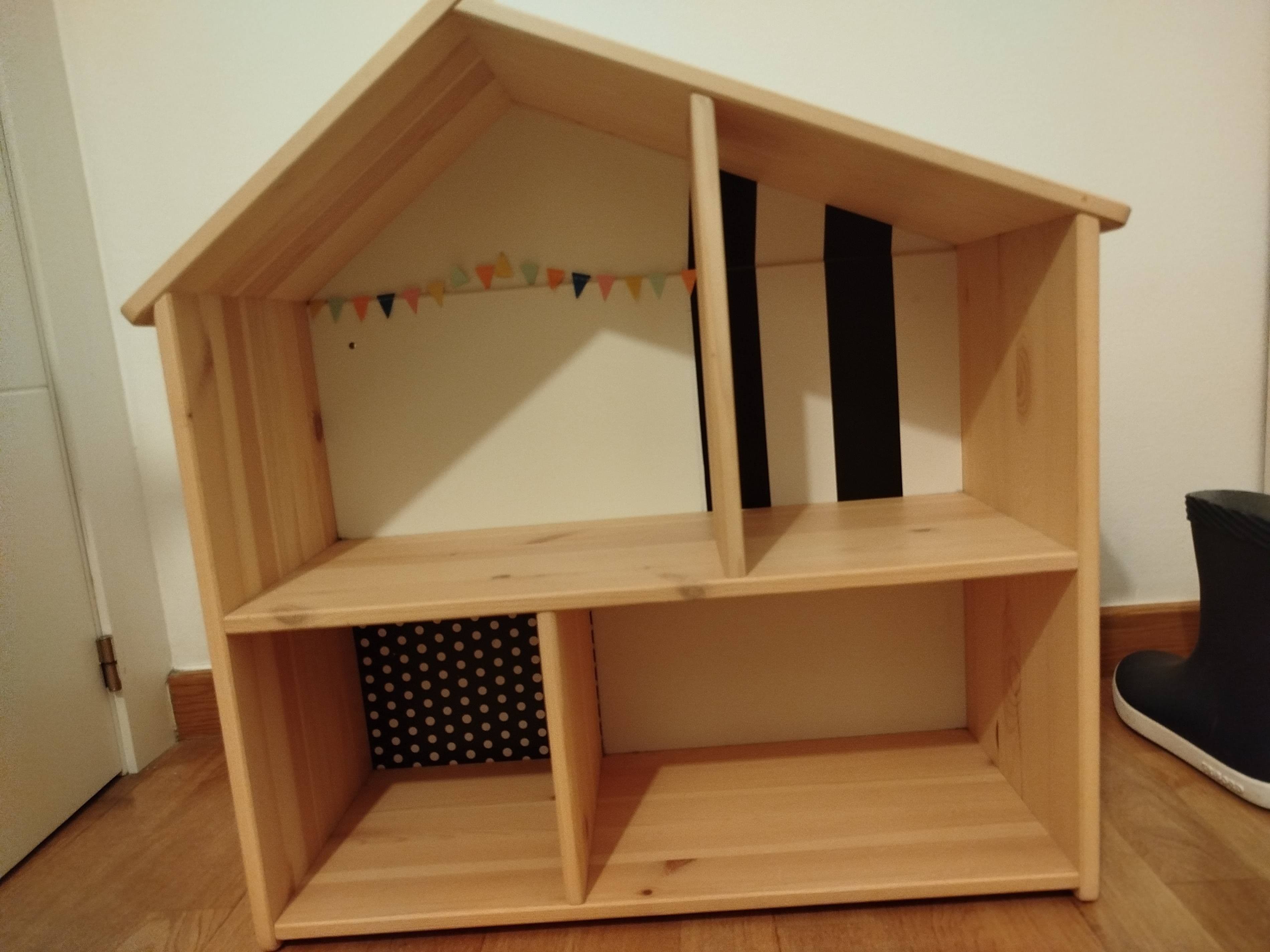 FLISAT doll’s house/wall shelf