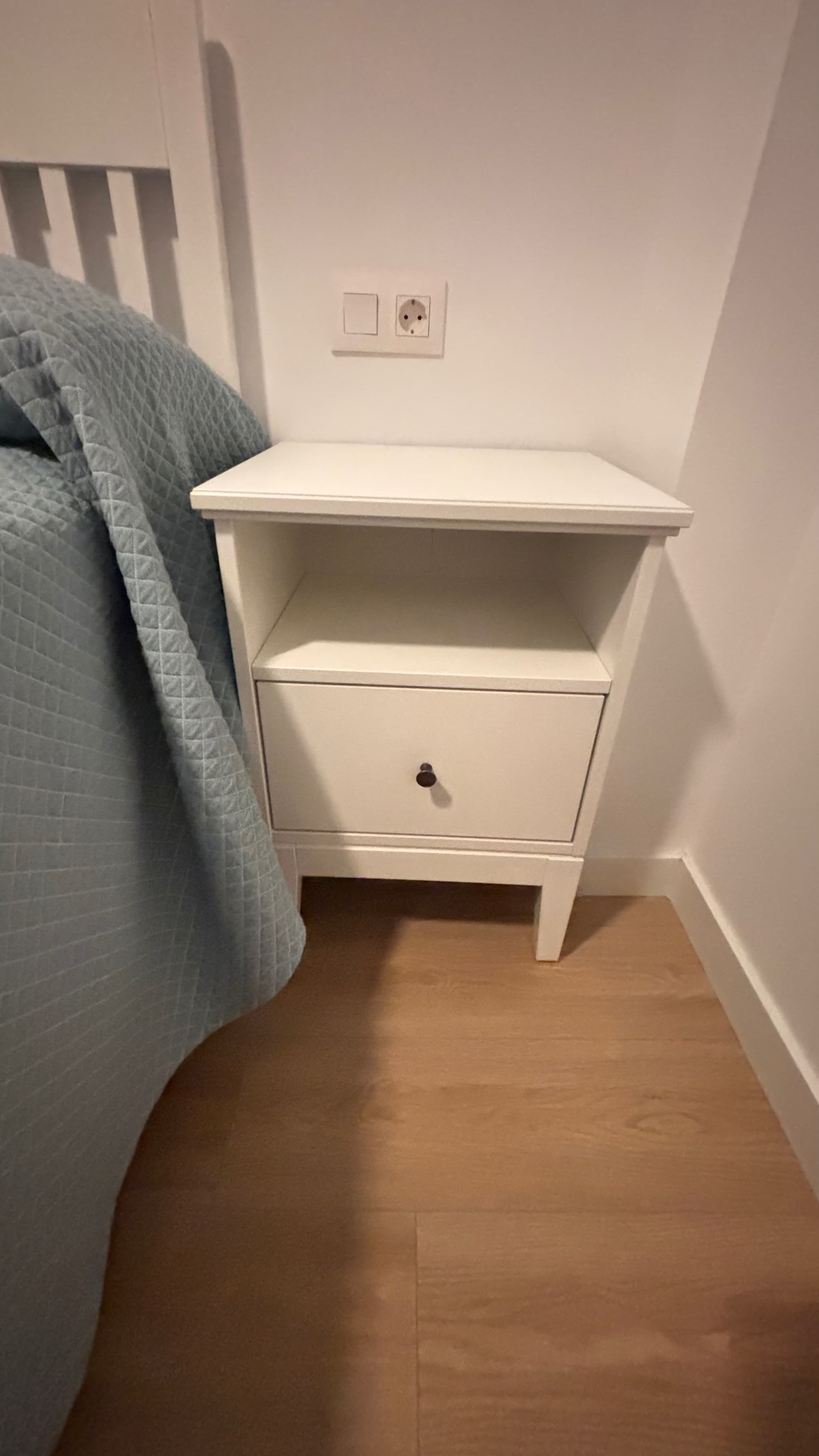 IDANÄS bedside table, white, 47x40 cm