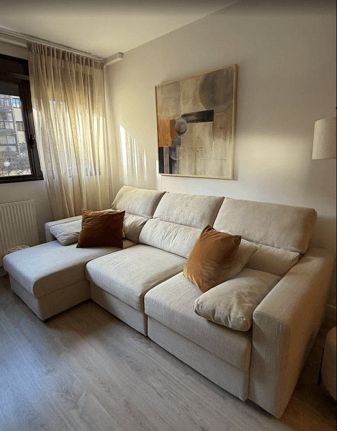 ESKILSTUNA 3-seat sofa with chaise longue, Hillared beige