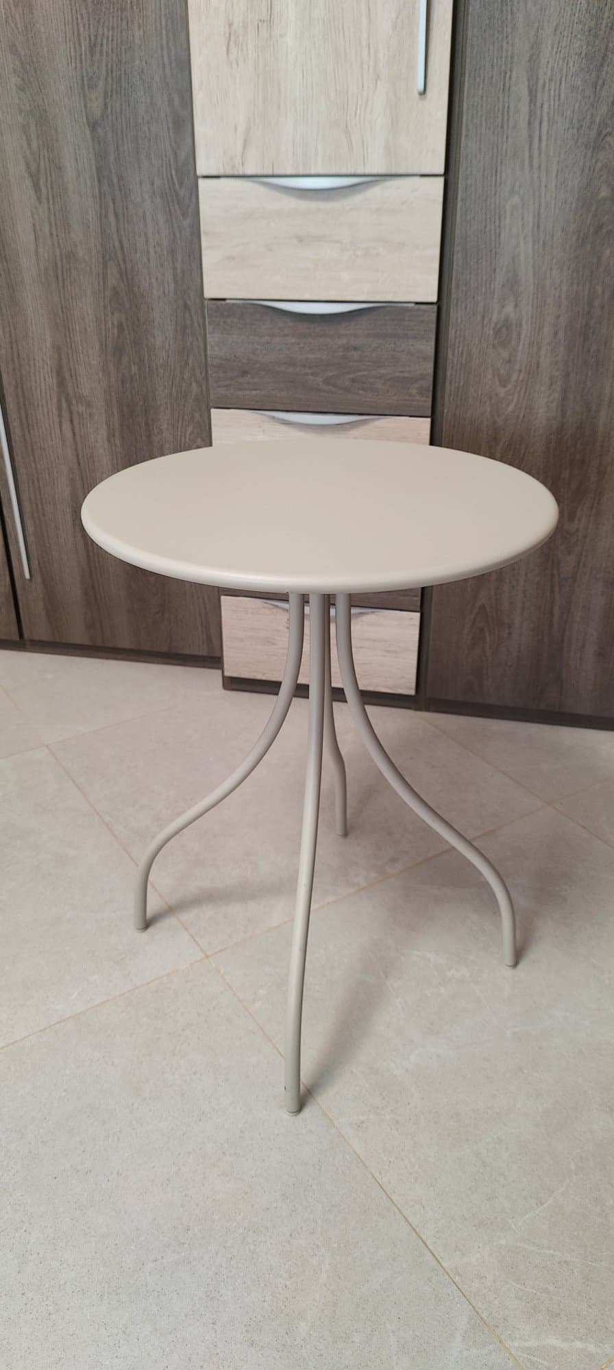 TÅNEBRO side table, in/outdoor/light grey-beige, 46 cm