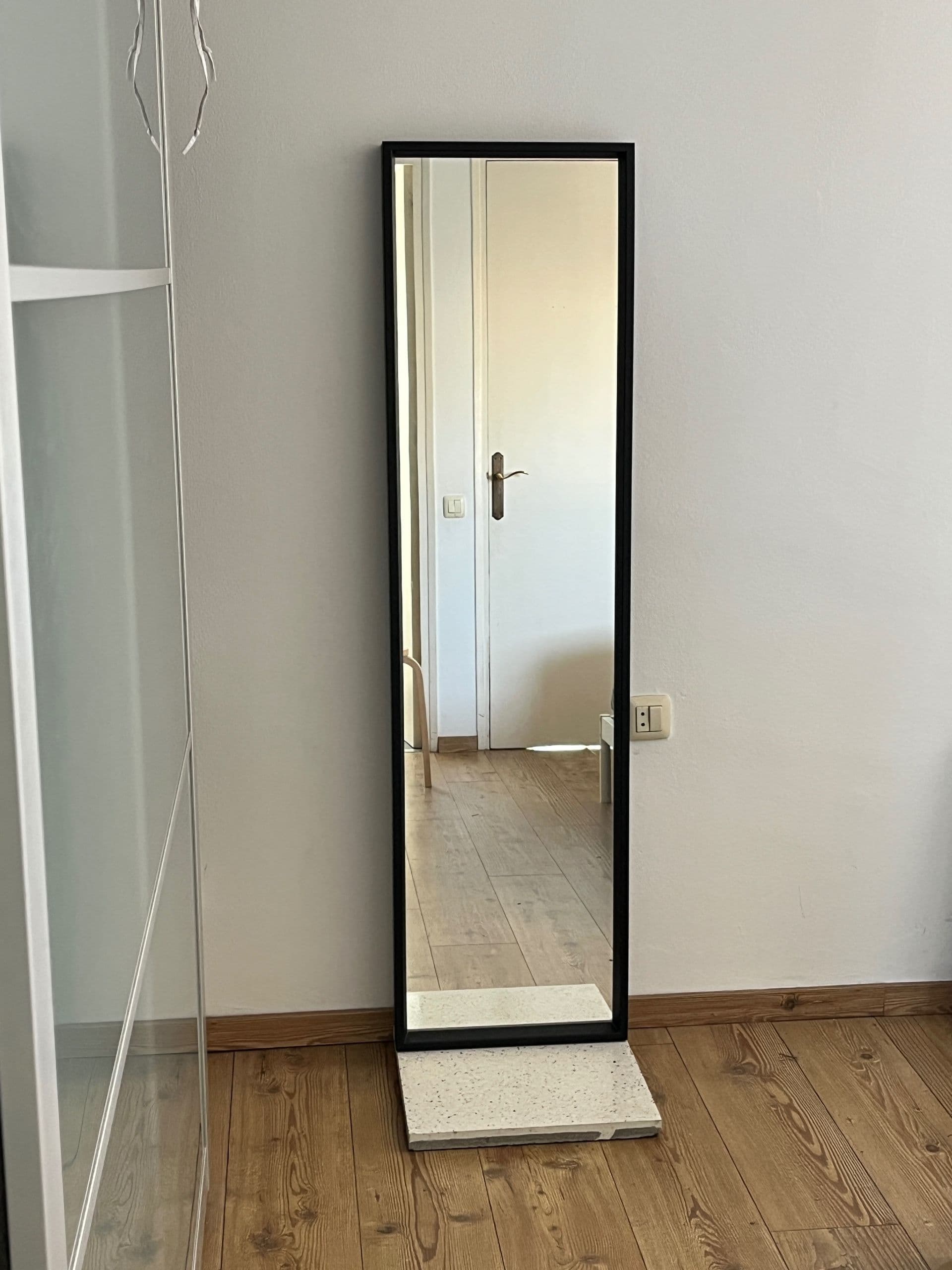NISSEDAL mirall, negre, 40x150 cm